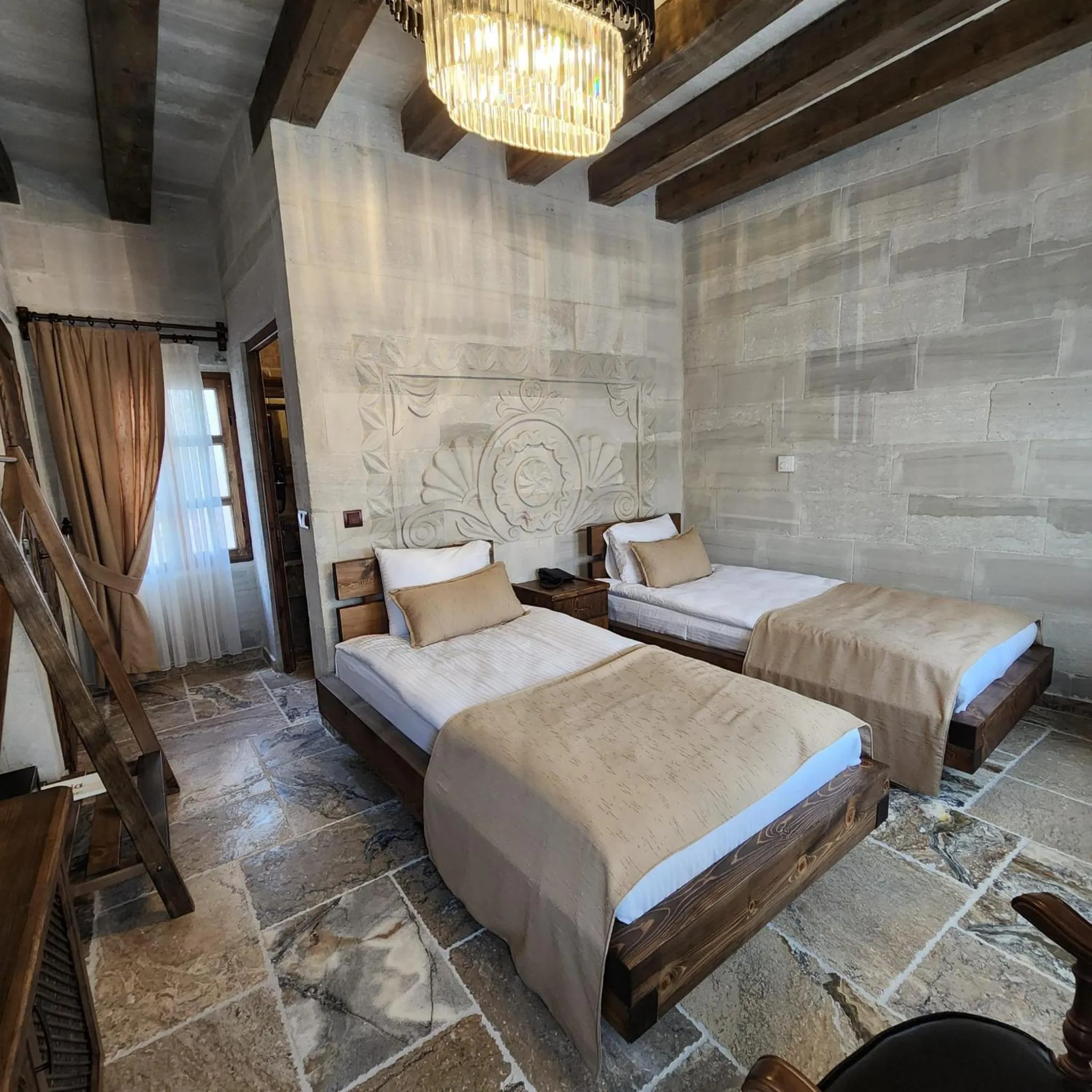 Bedroom in Noah's Ark Cave Hotel