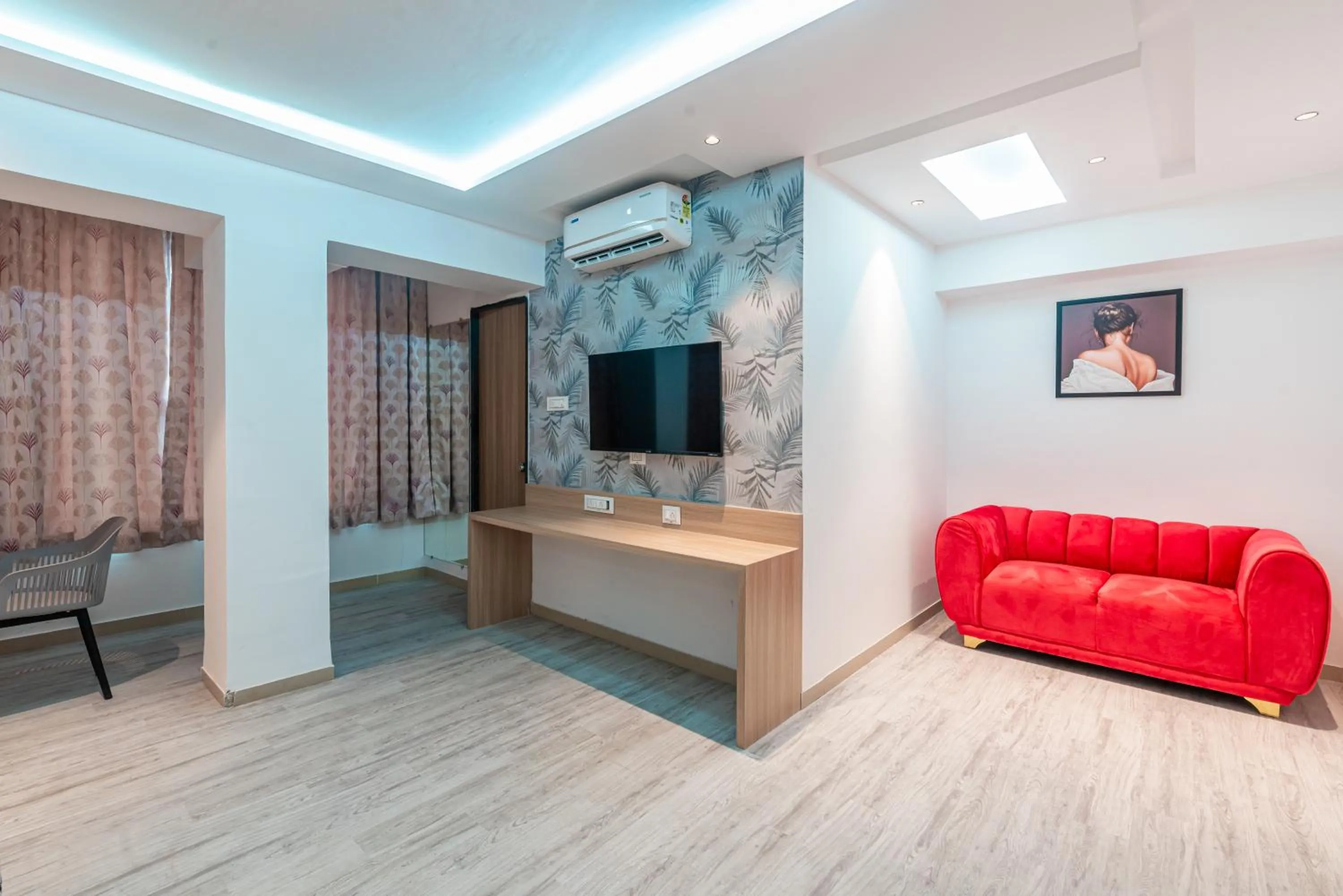 TV and multimedia in Treebo Cocostay, Hadapsar