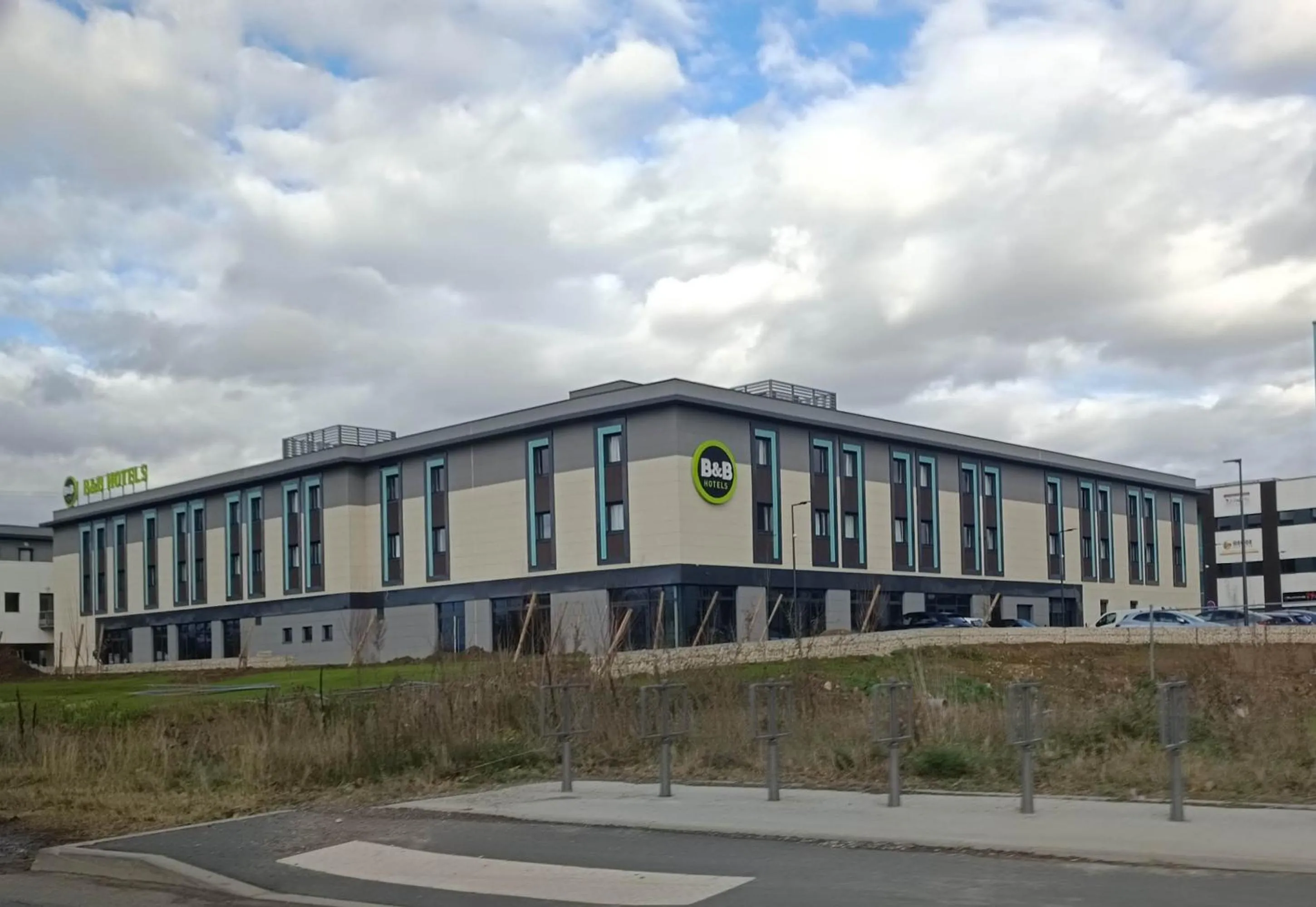 Property building in B&B HOTEL Massieux Genay