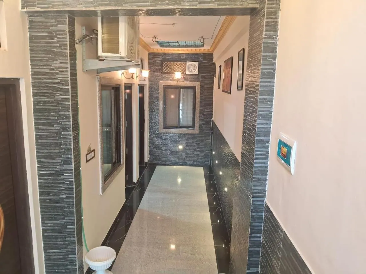 Floor plan in Jajora Hotel by Premier Hotels