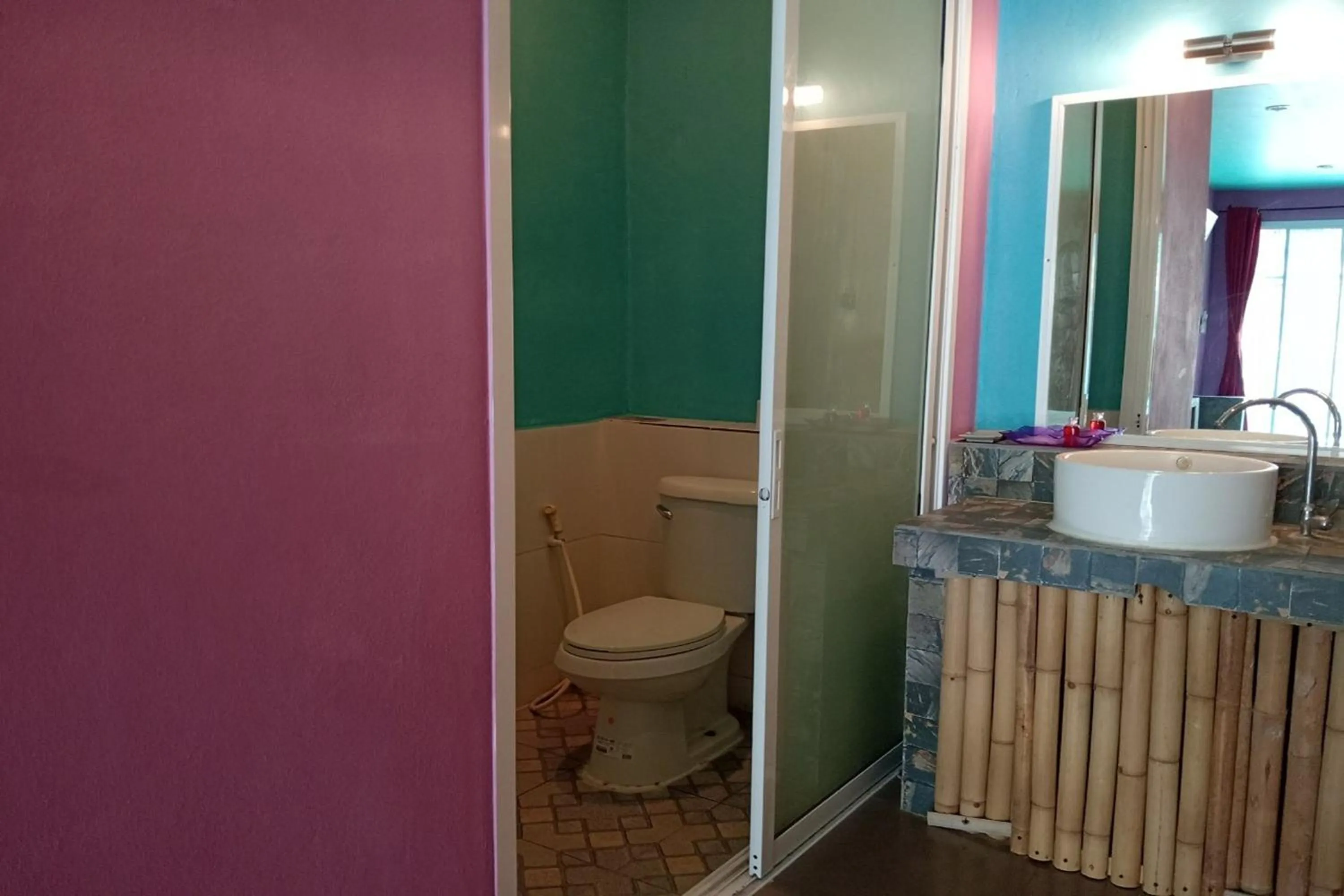 Toilet in Chaba Bungalows