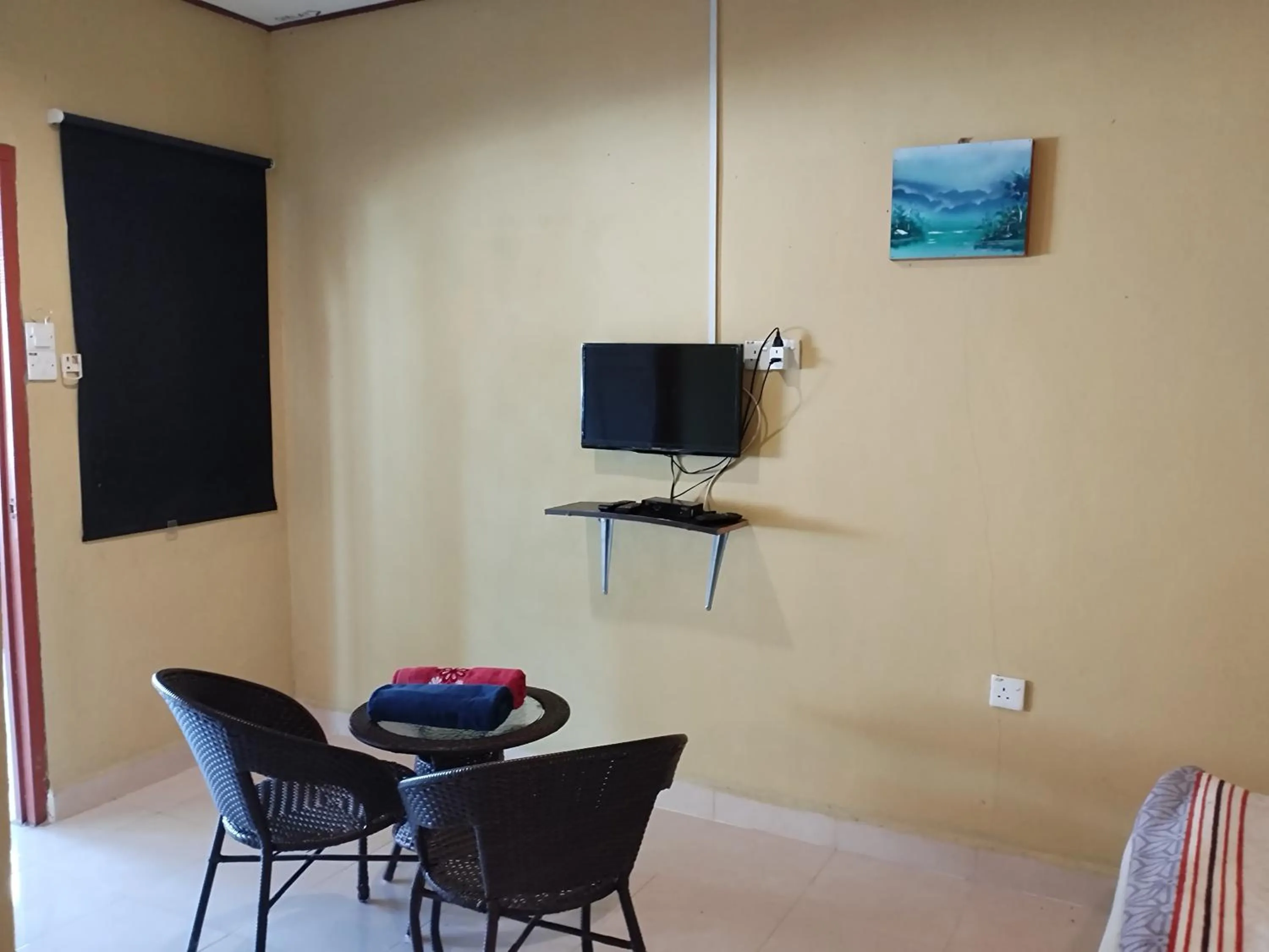 TV and multimedia in Bohok Guesthouse