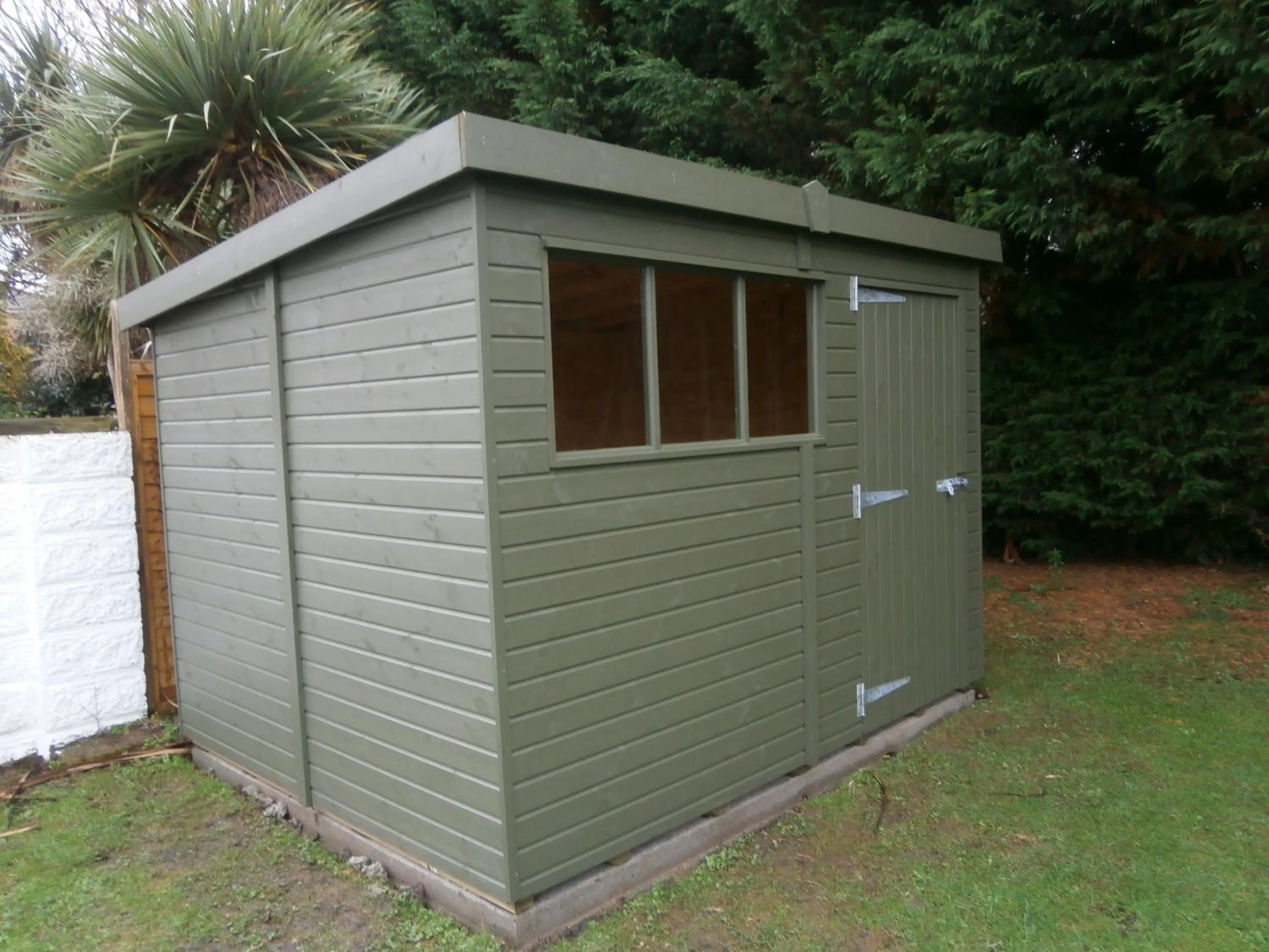 Garden in Dorset Hotel, Isle of Wight