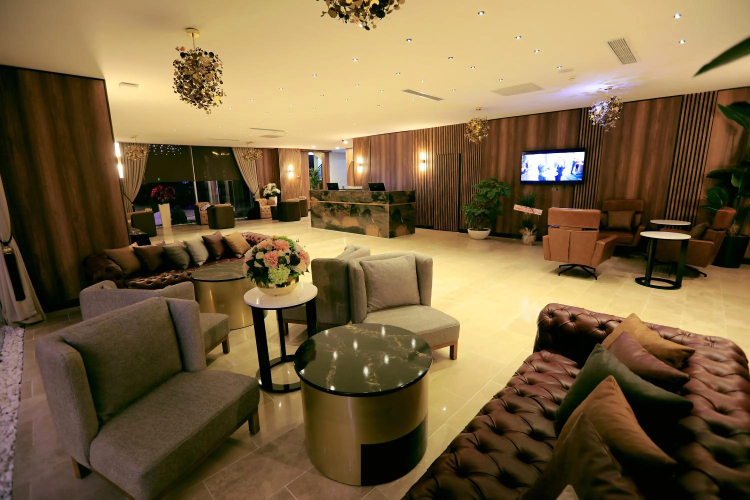 Lobby or reception in Elite World GO Van Edremit