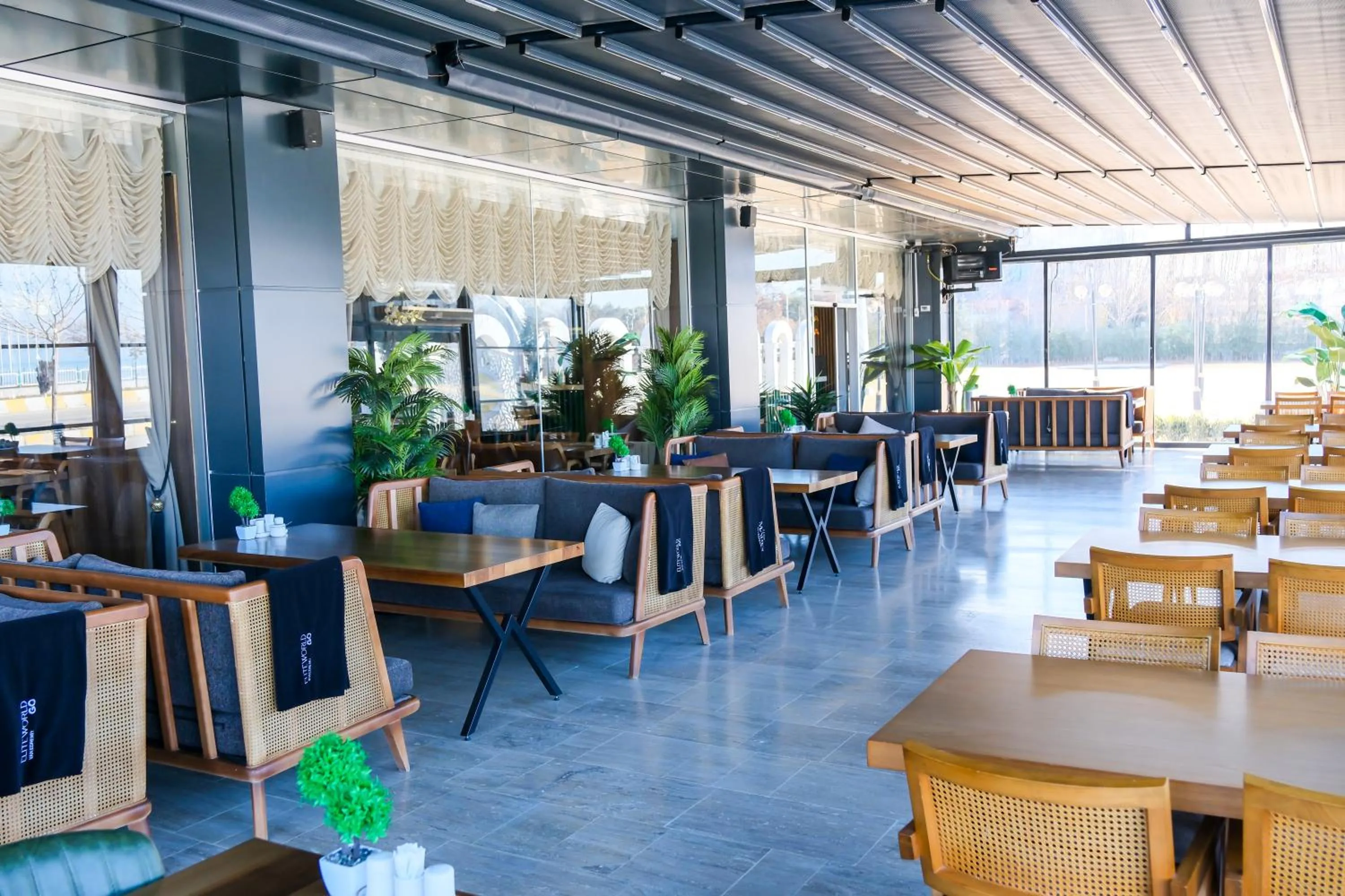 Patio in Elite World GO Van Edremit