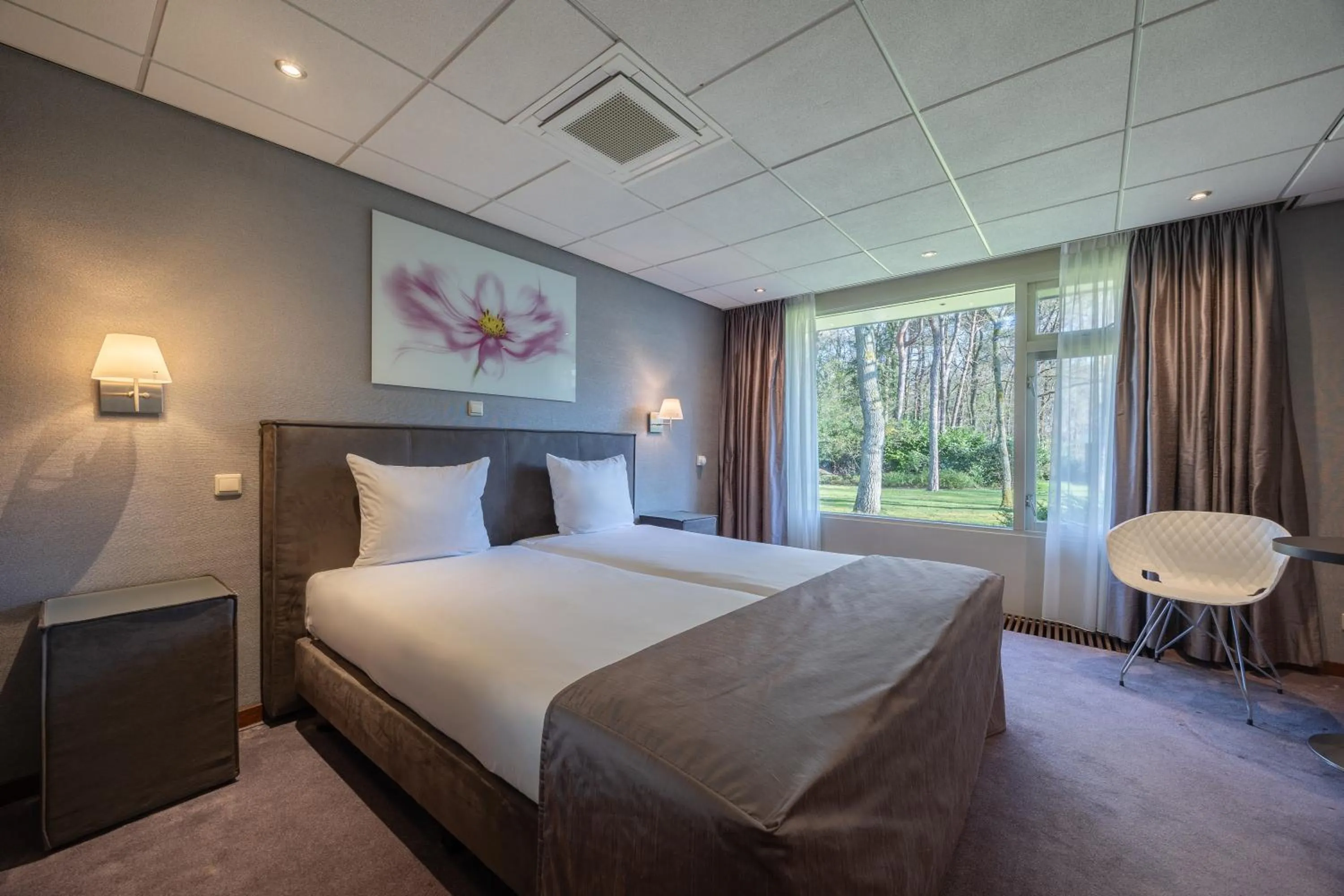 Deluxe Room With Air Conditioning - single occupancy in Landgoed de Rosep