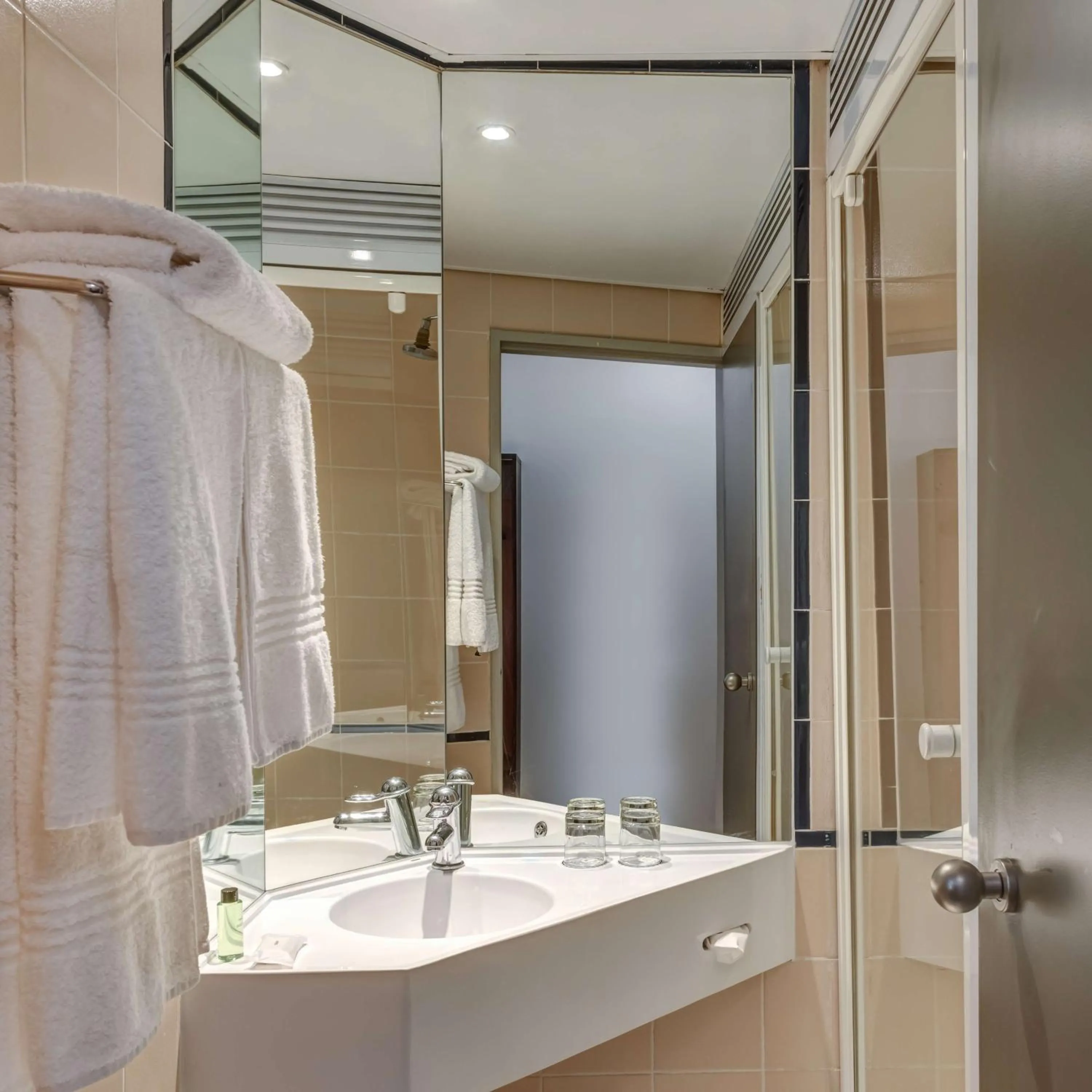 Bathroom in StayEasy Eastgate