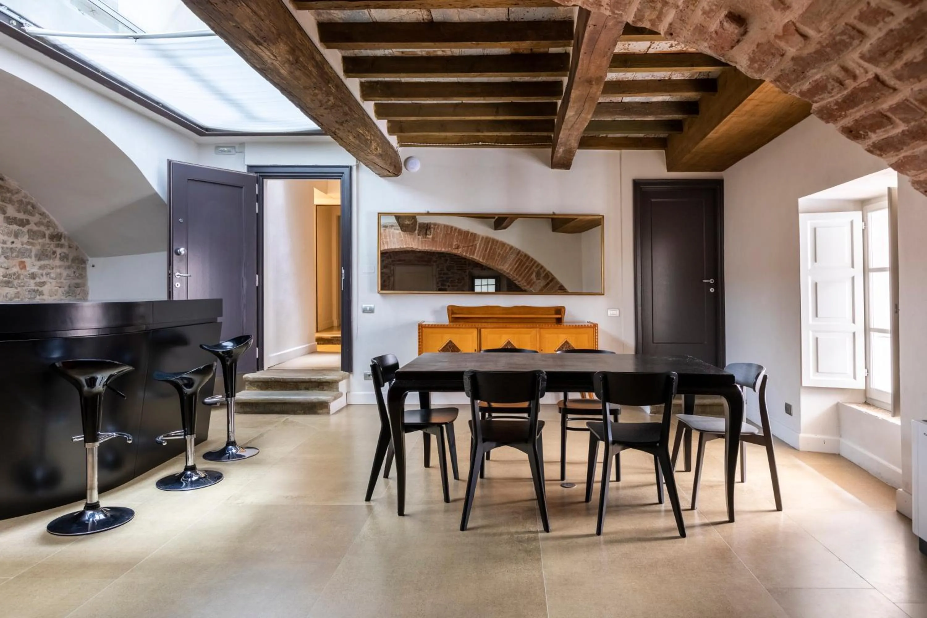 Dining area in Numa Florence Felice