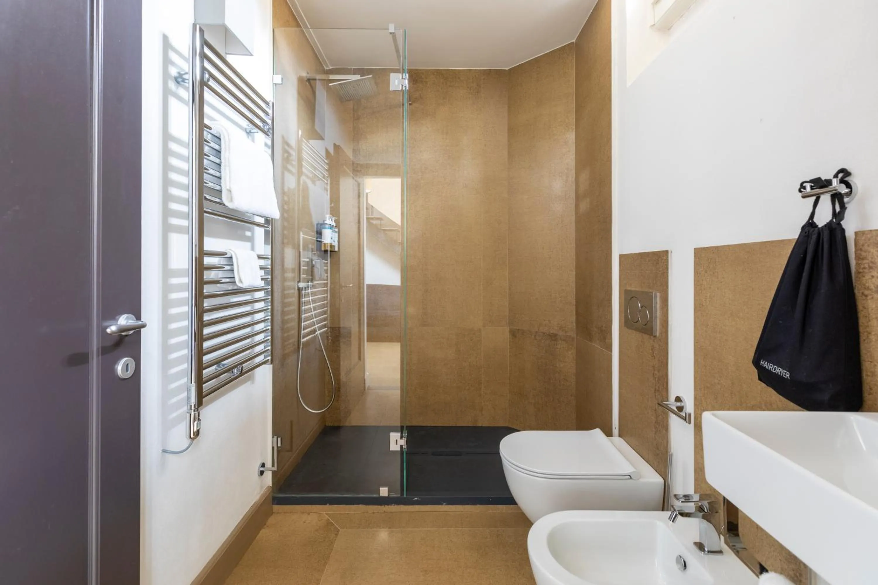 Toilet in Numa Florence Felice