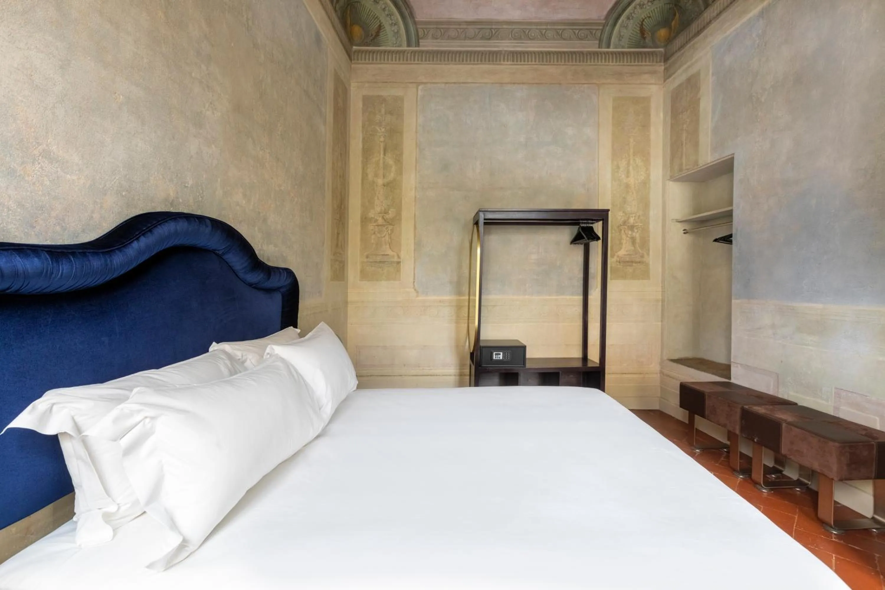 Bed in Numa Florence Felice