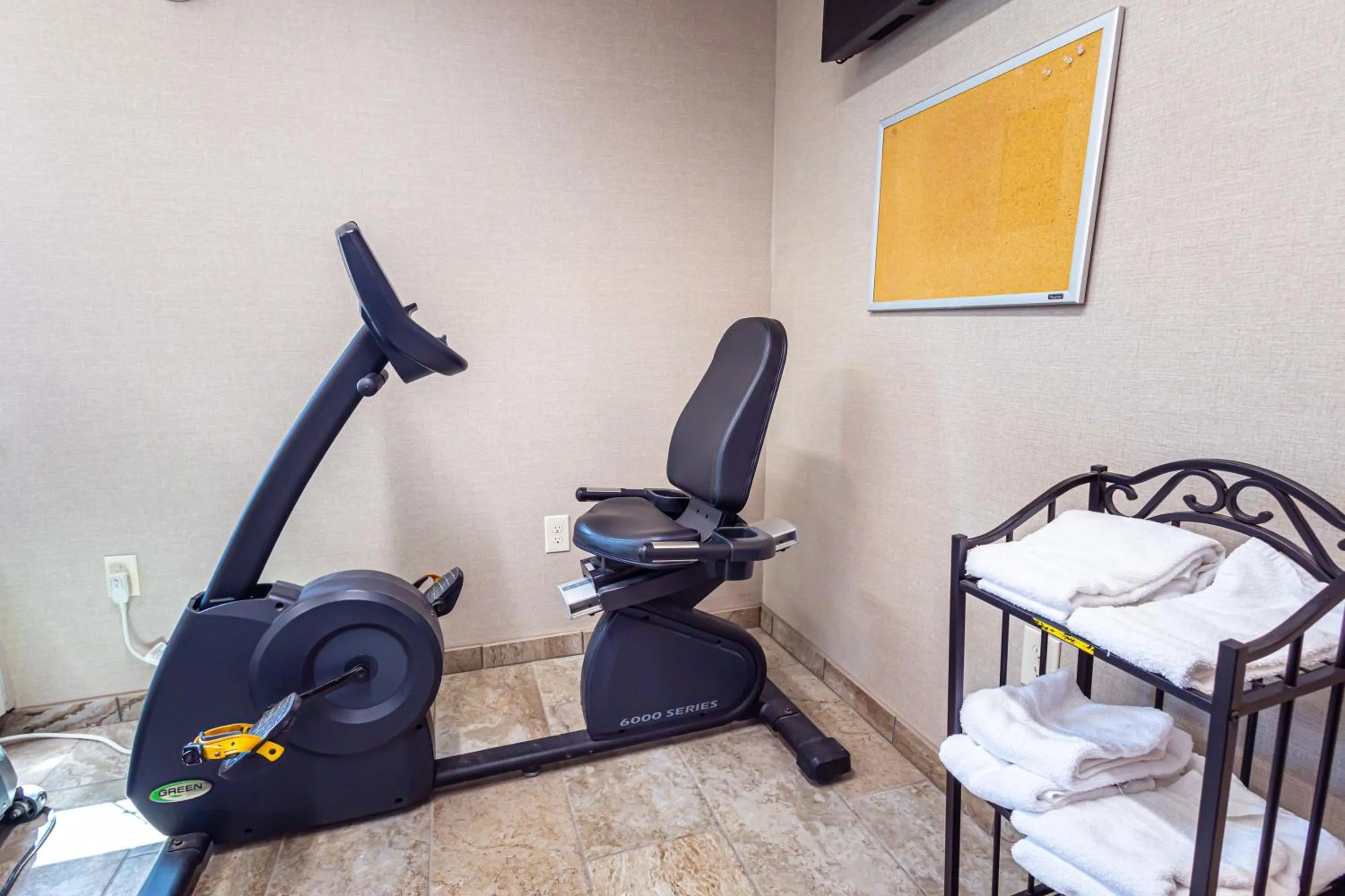 Fitness centre/facilities in Cobblestone Inn & Suites - Big Lake
