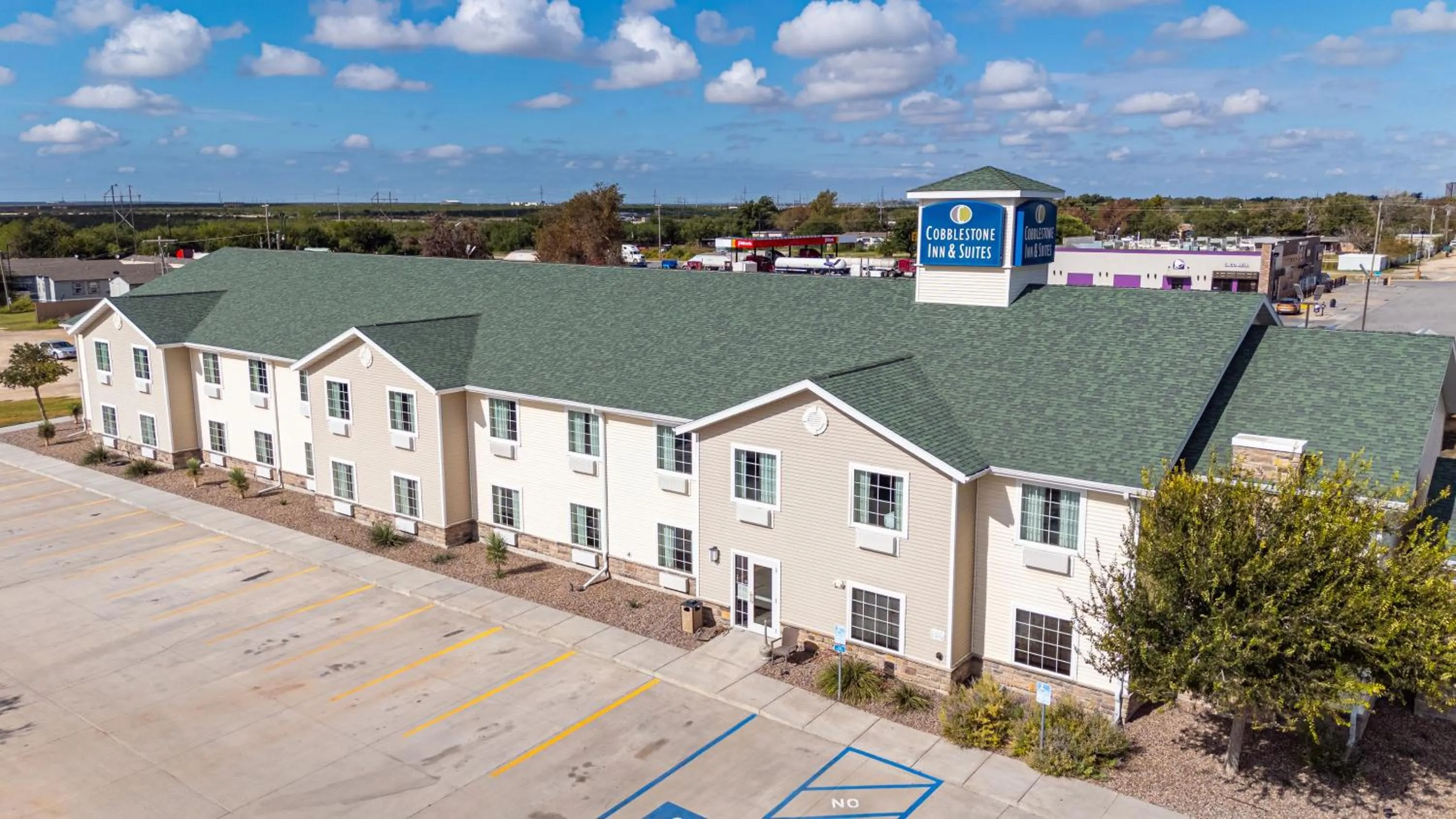 Property building in Cobblestone Inn & Suites - Big Lake
