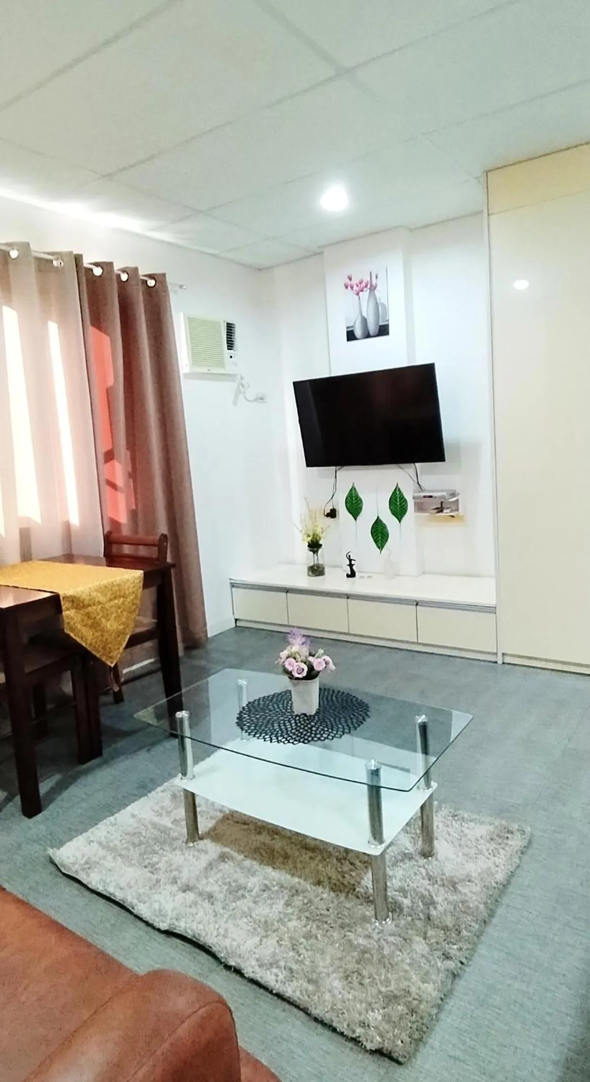 Communal lounge/ TV room in Smart Condominium Official