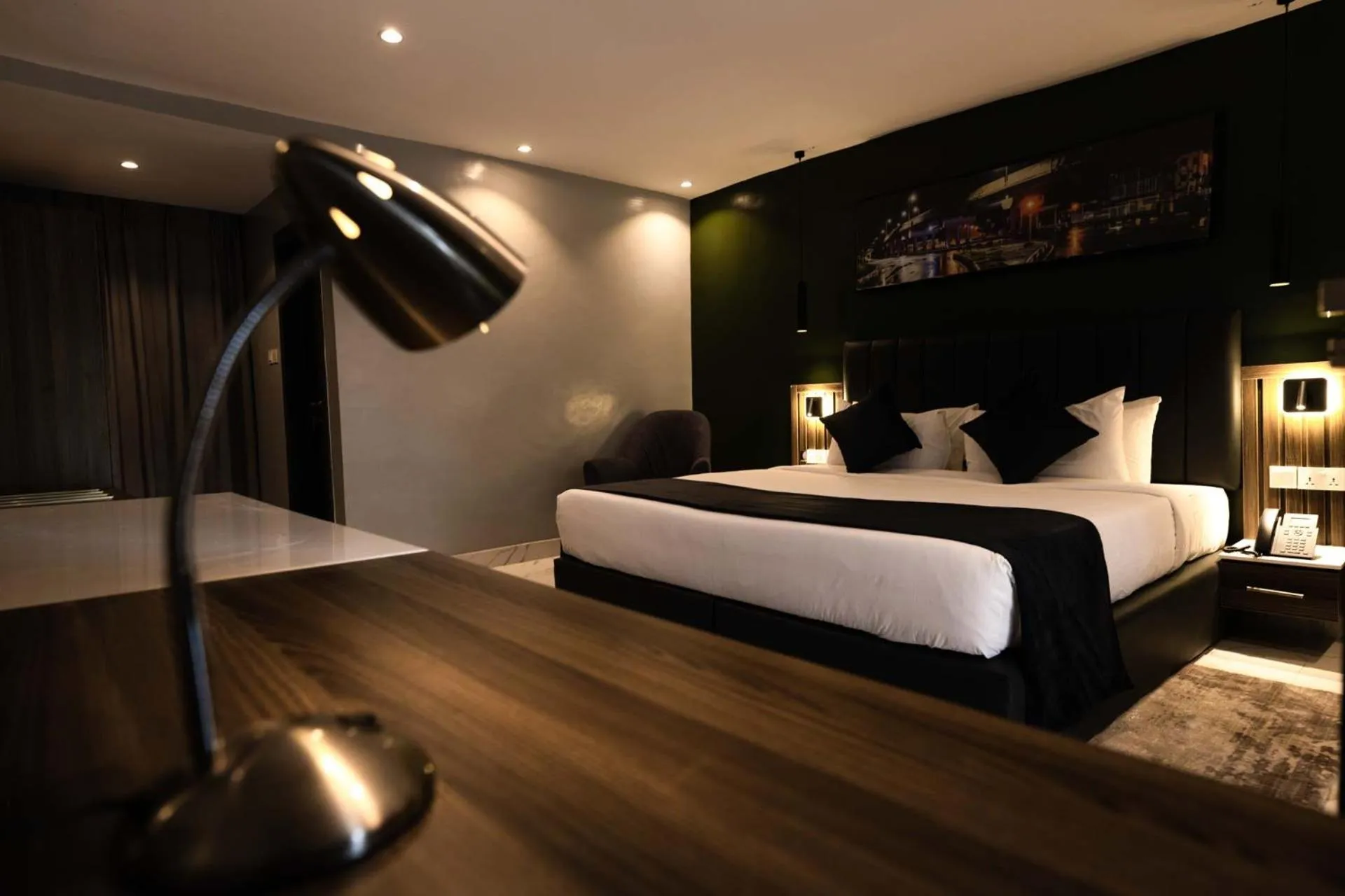 Bed in IKOGOSI WARM SPRINGS RESORT