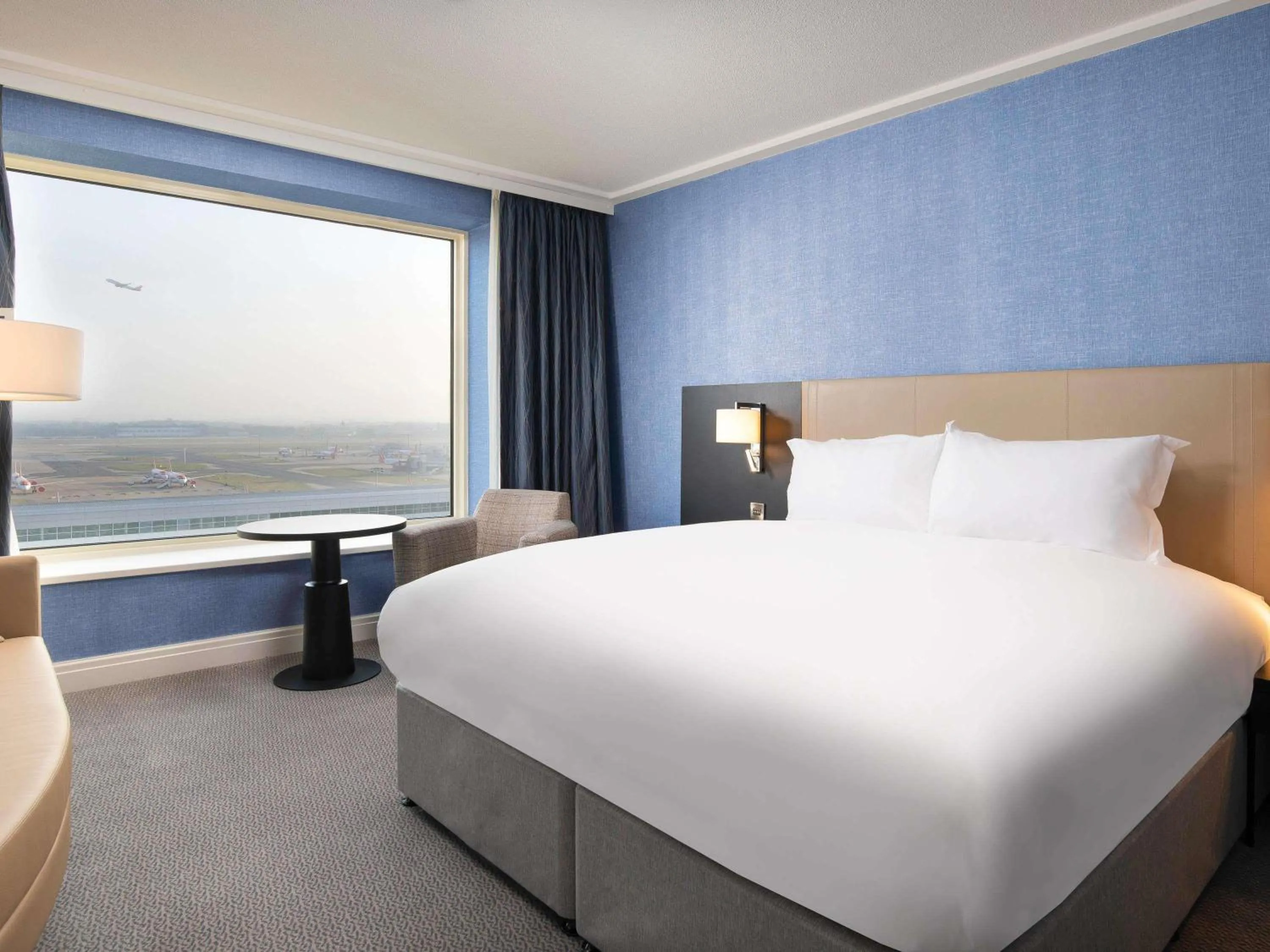 Bedroom, Bed in Sofitel London Gatwick