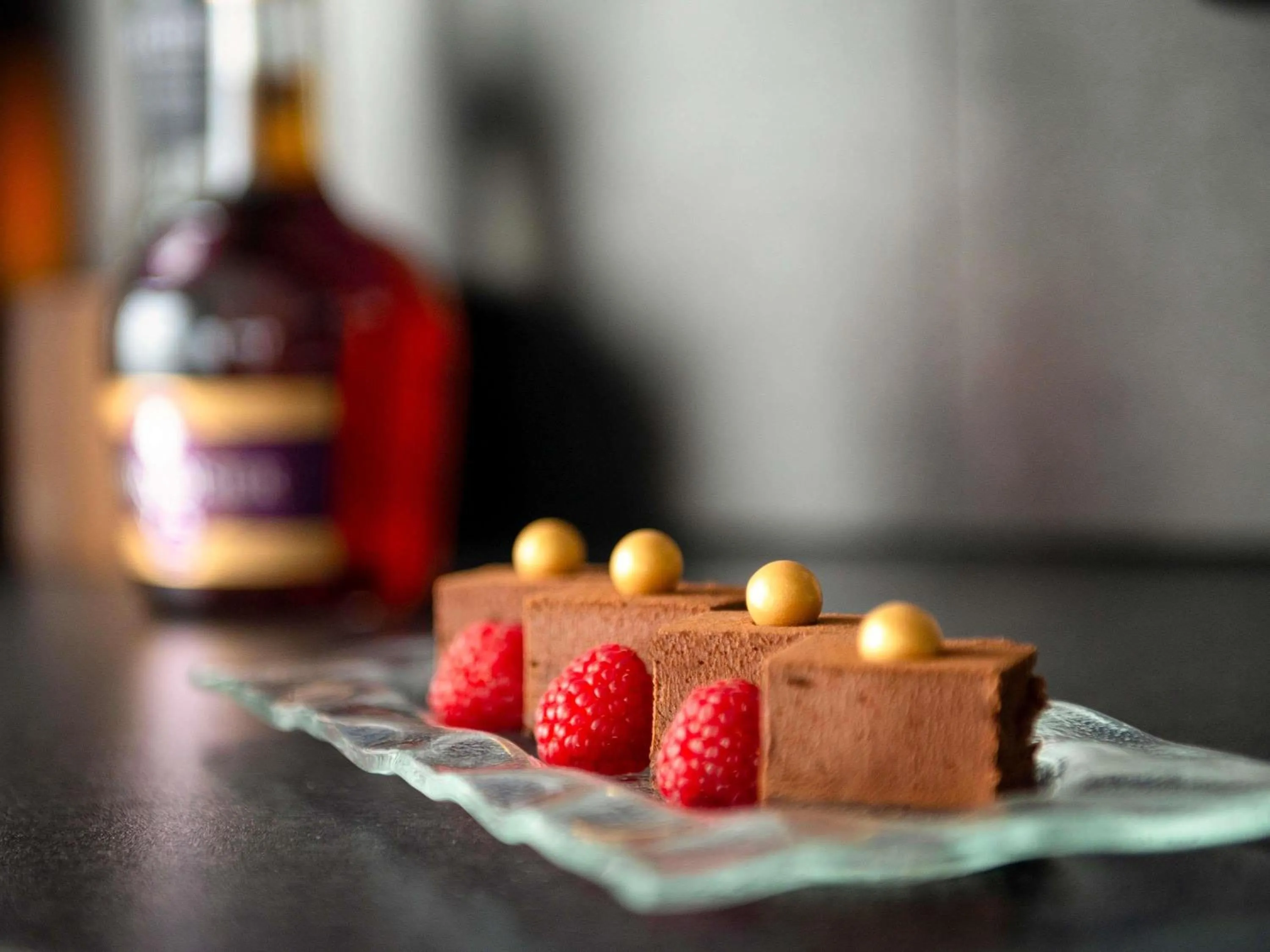 Bedroom in Sofitel London Gatwick