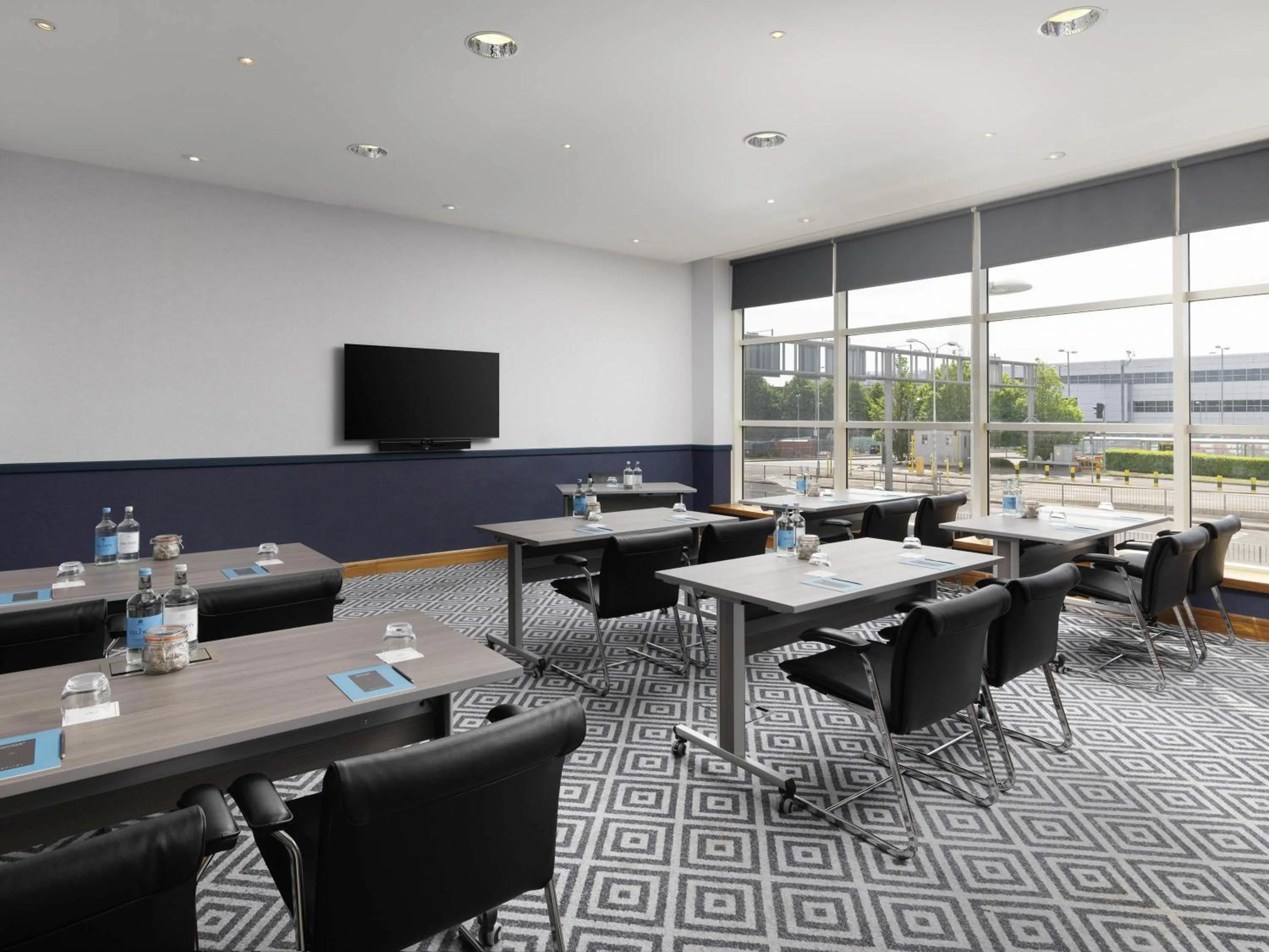 Meeting/conference room in Sofitel London Gatwick