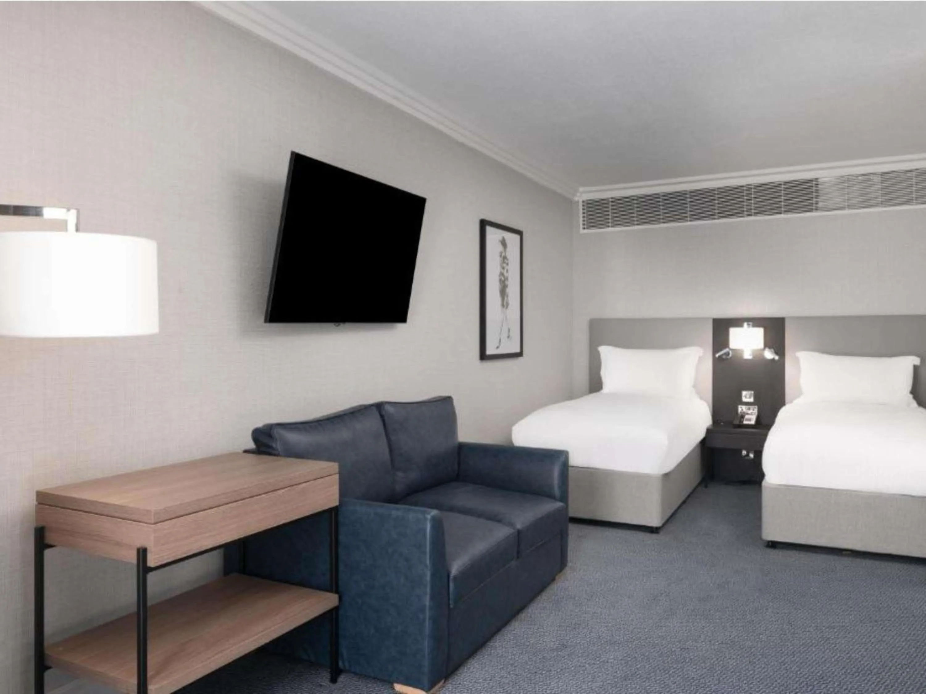 Bedroom, Bed in Sofitel London Gatwick