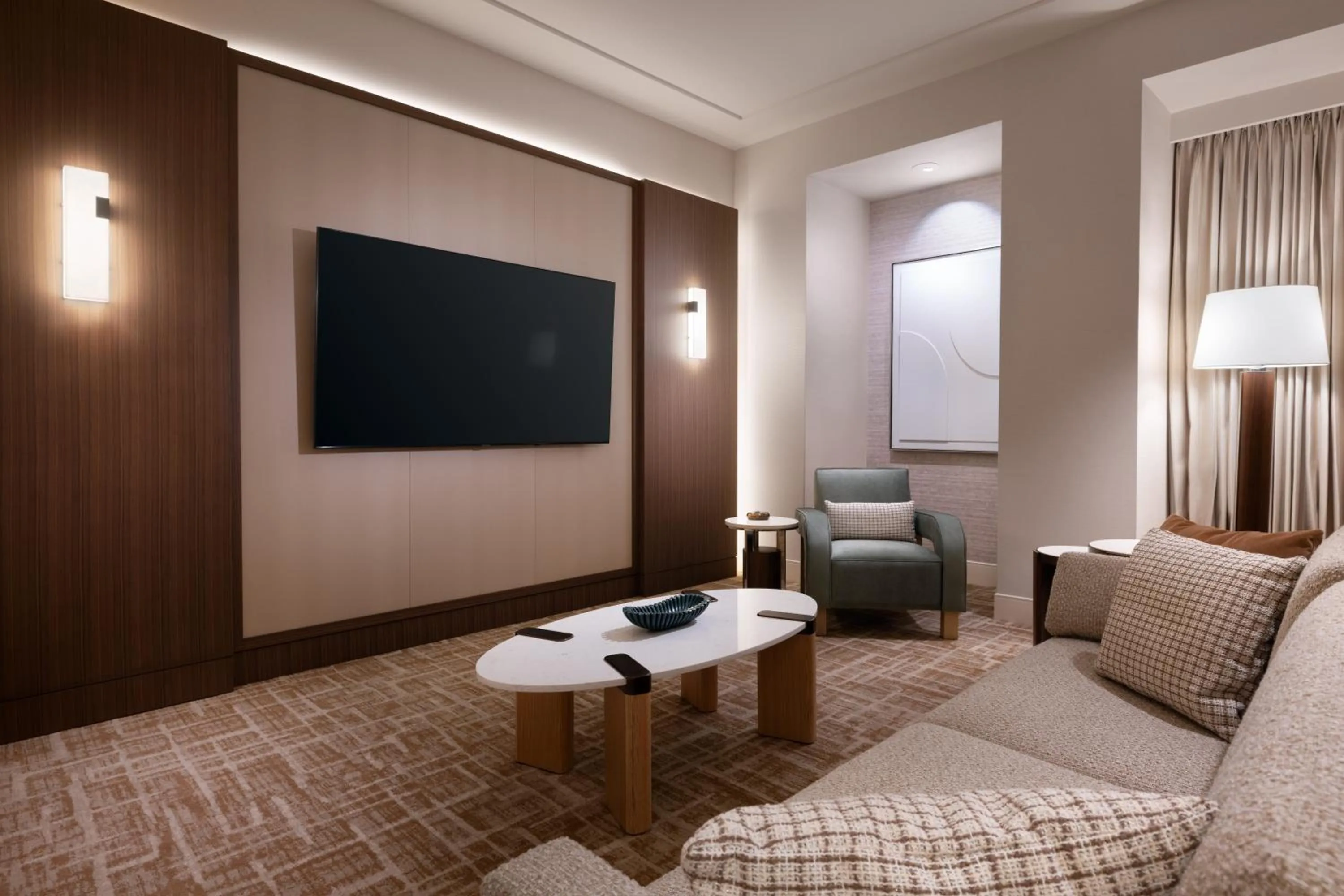 TV and multimedia in Green Valley Ranch Resort Spa Casino