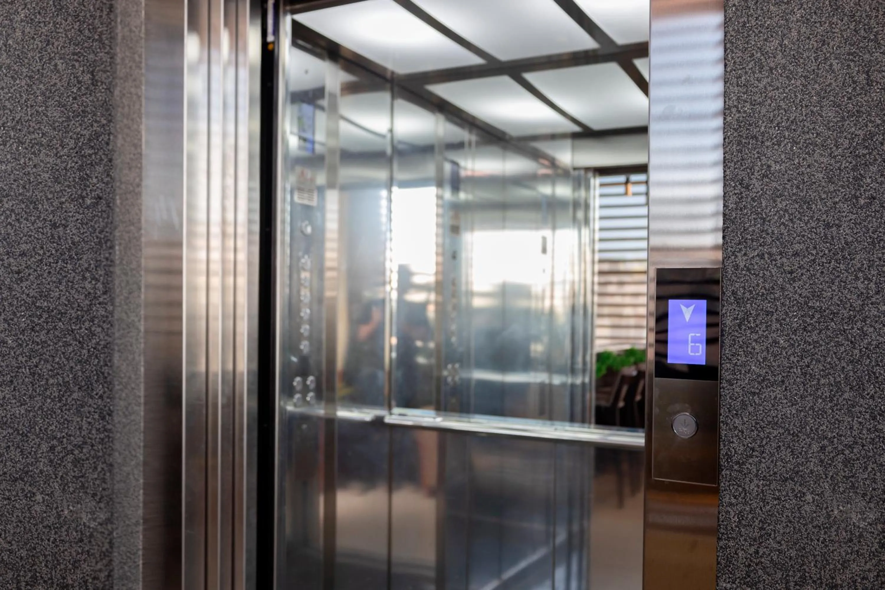 elevator in Hotel San Lorenzo