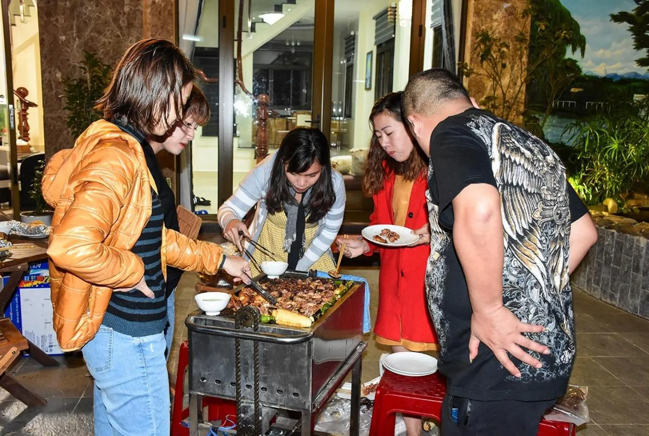 BBQ facilities in Mai DiaMond Hotel