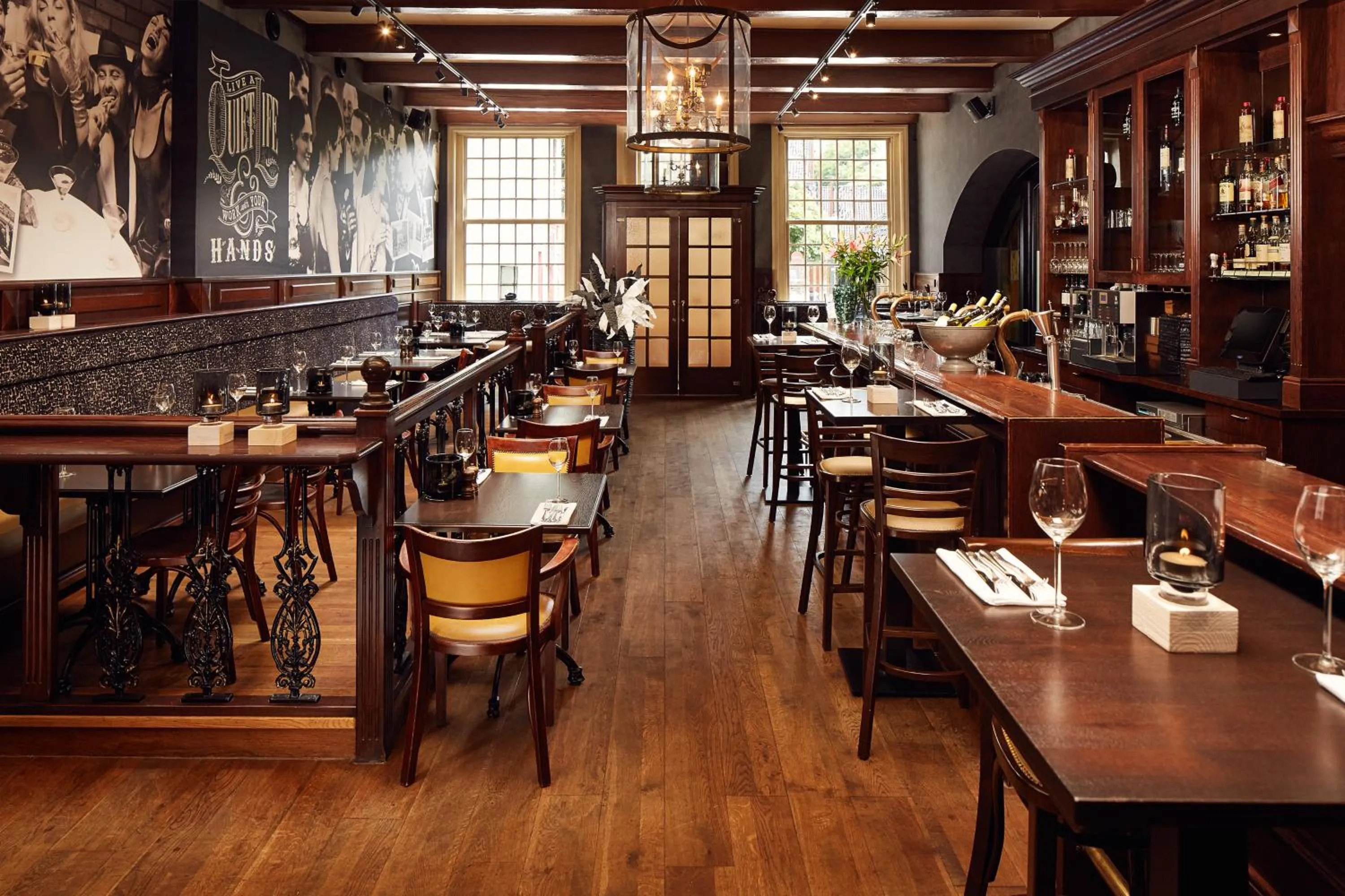 Restaurant/places to eat in Hotel De Lindeboom