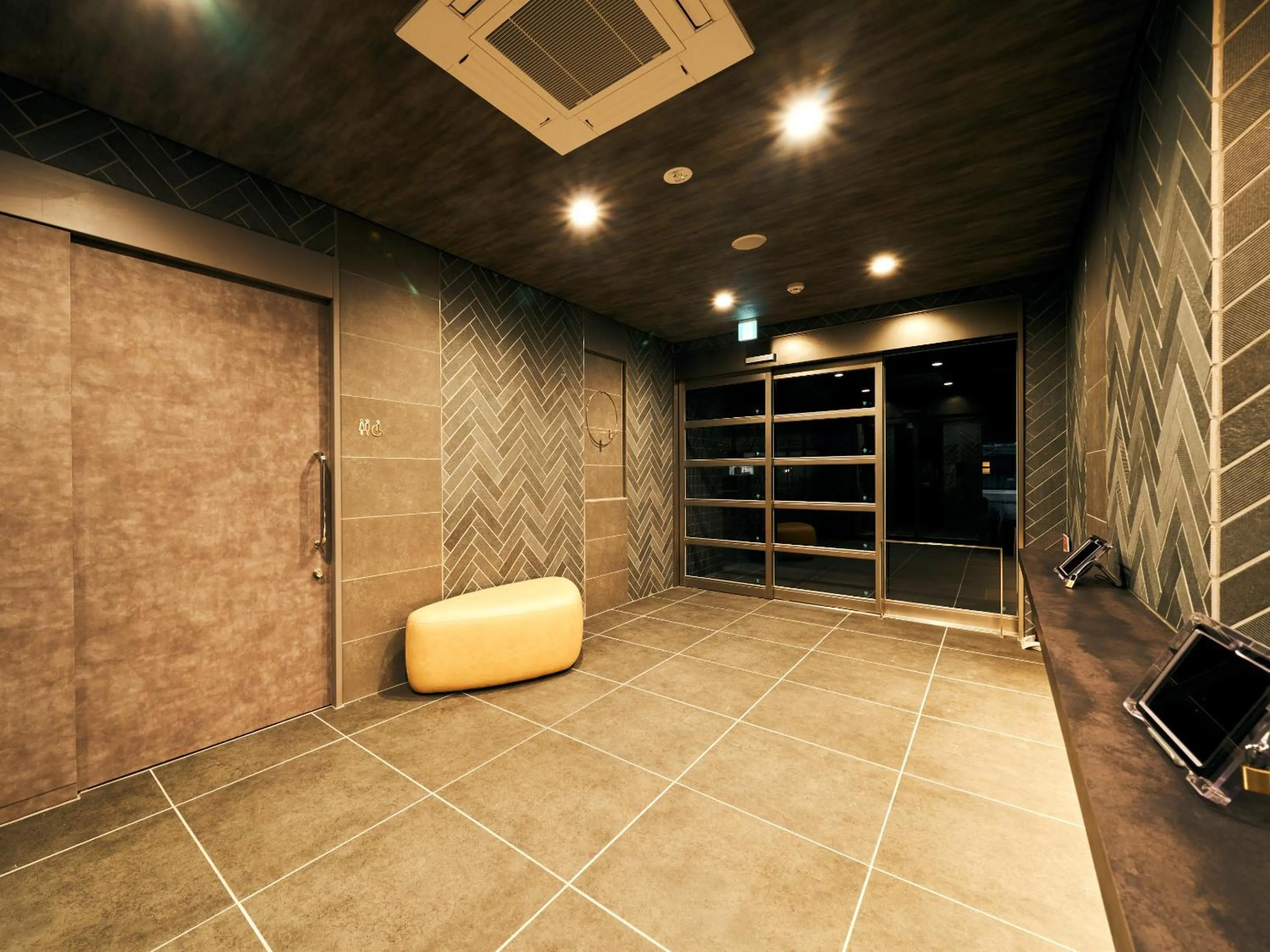 Area and facilities in Rakuten STAY Fukuoka Yakuin