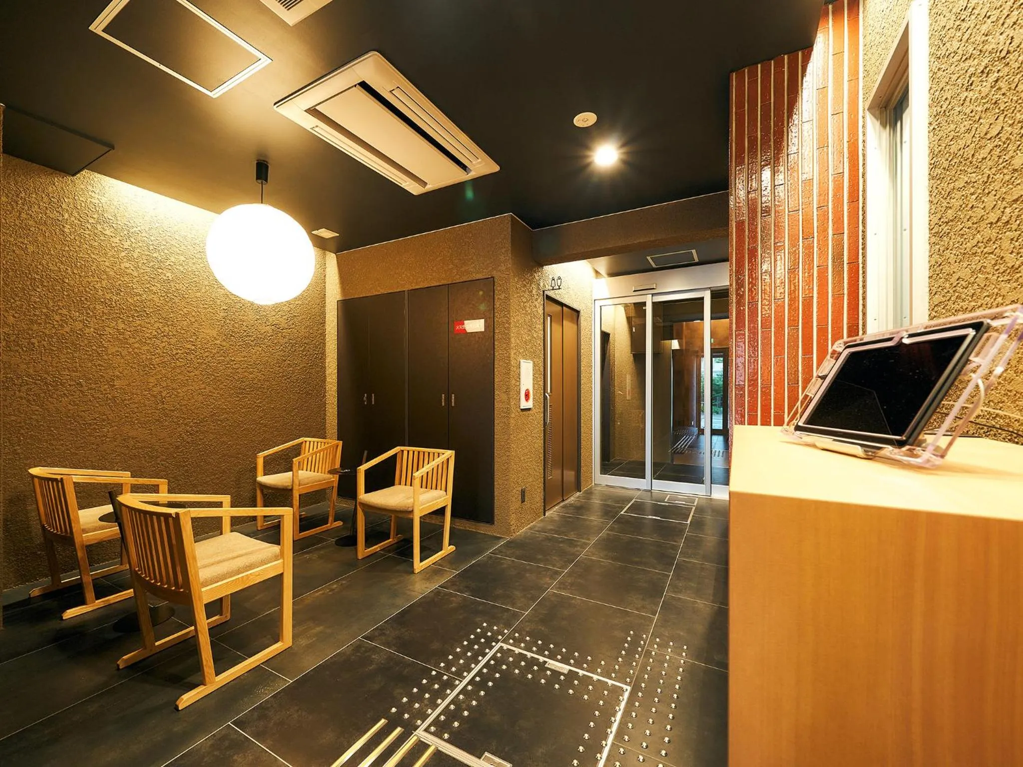 Area and facilities in Rakuten STAY Hakata Gion