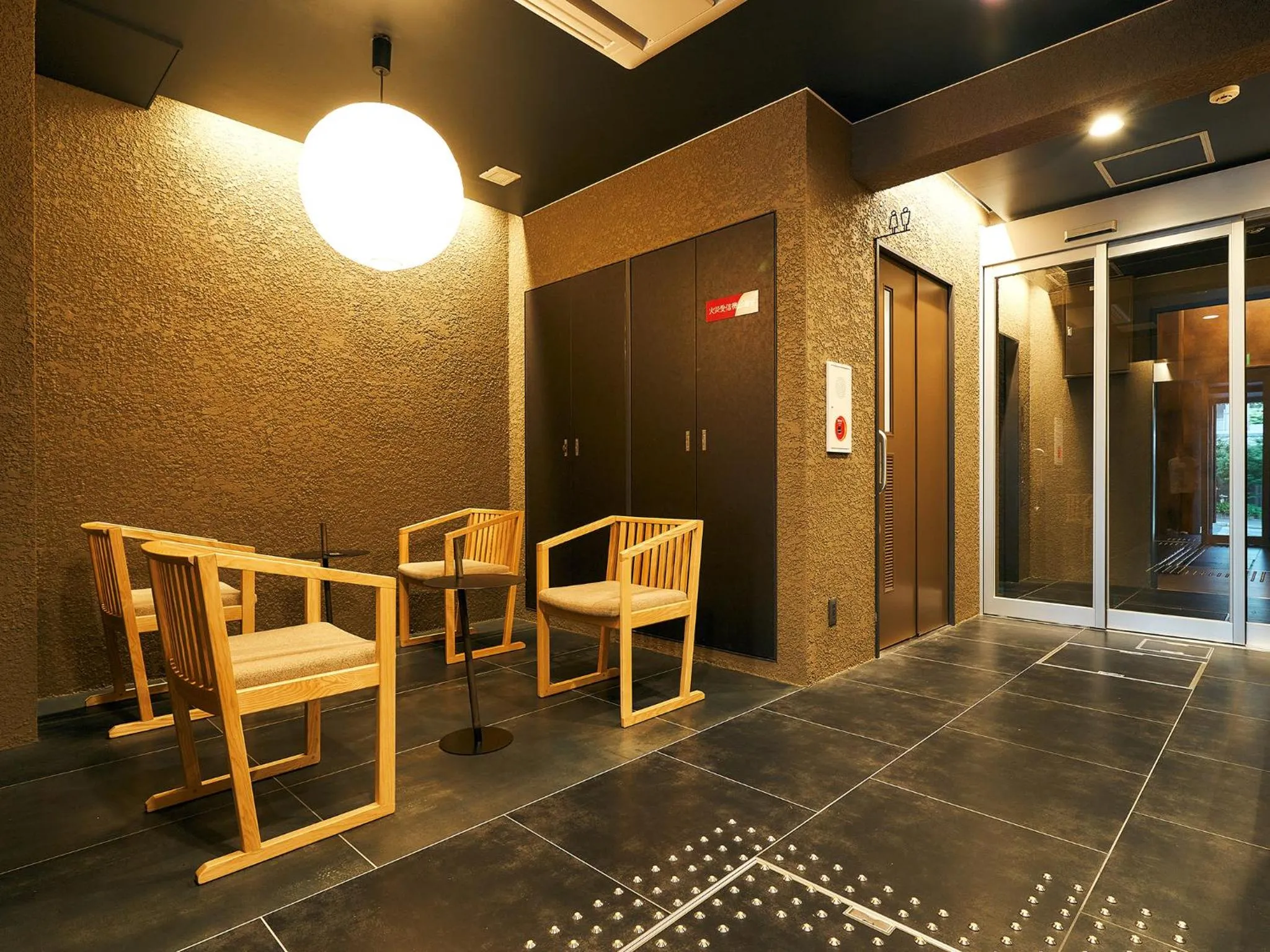 Area and facilities in Rakuten STAY Hakata Gion