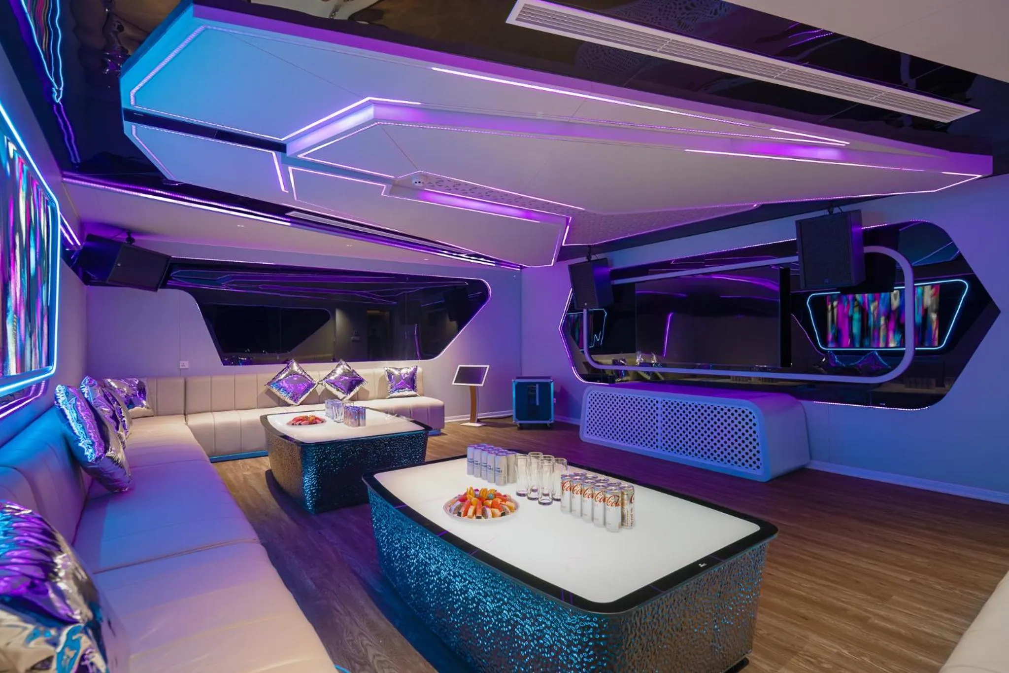 Karaoke in Grand Pioneers Halong Bay Cruise 1