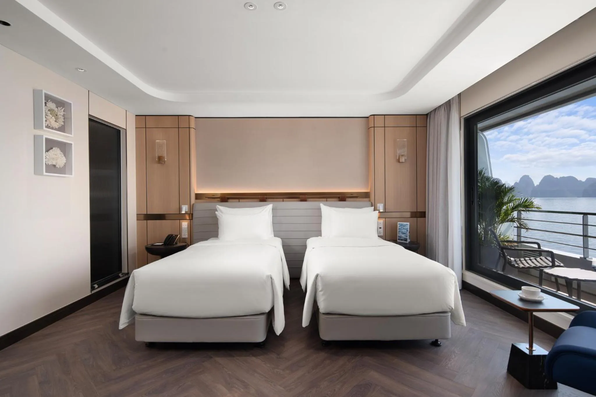 Bedroom, Bed in Grand Pioneers Halong Bay Cruise 1