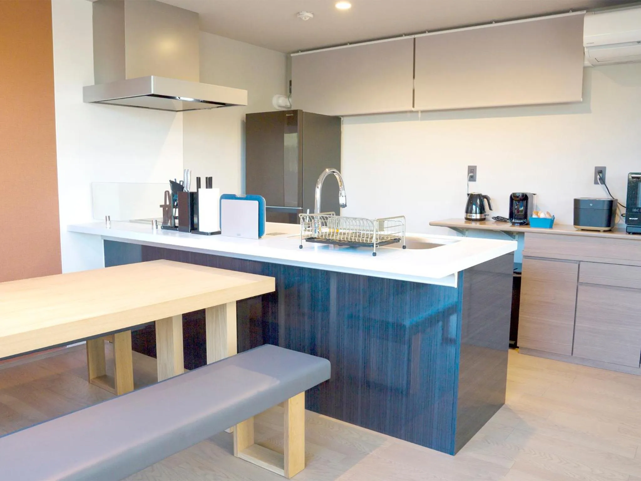 Dining area in Rakuten STAY Fuji Kawaguchiko Station