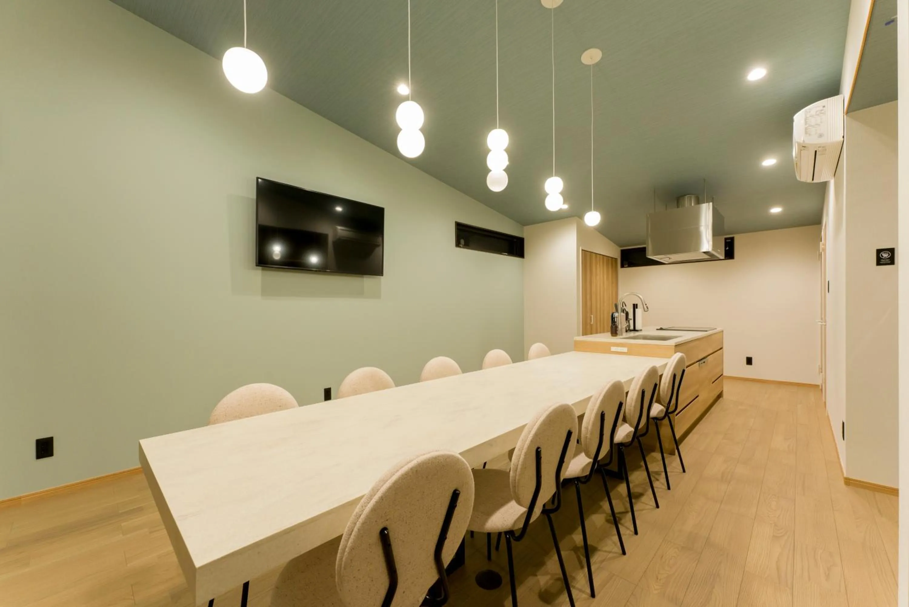 Dining area in Rakuten STAY VILLA Kamogawa