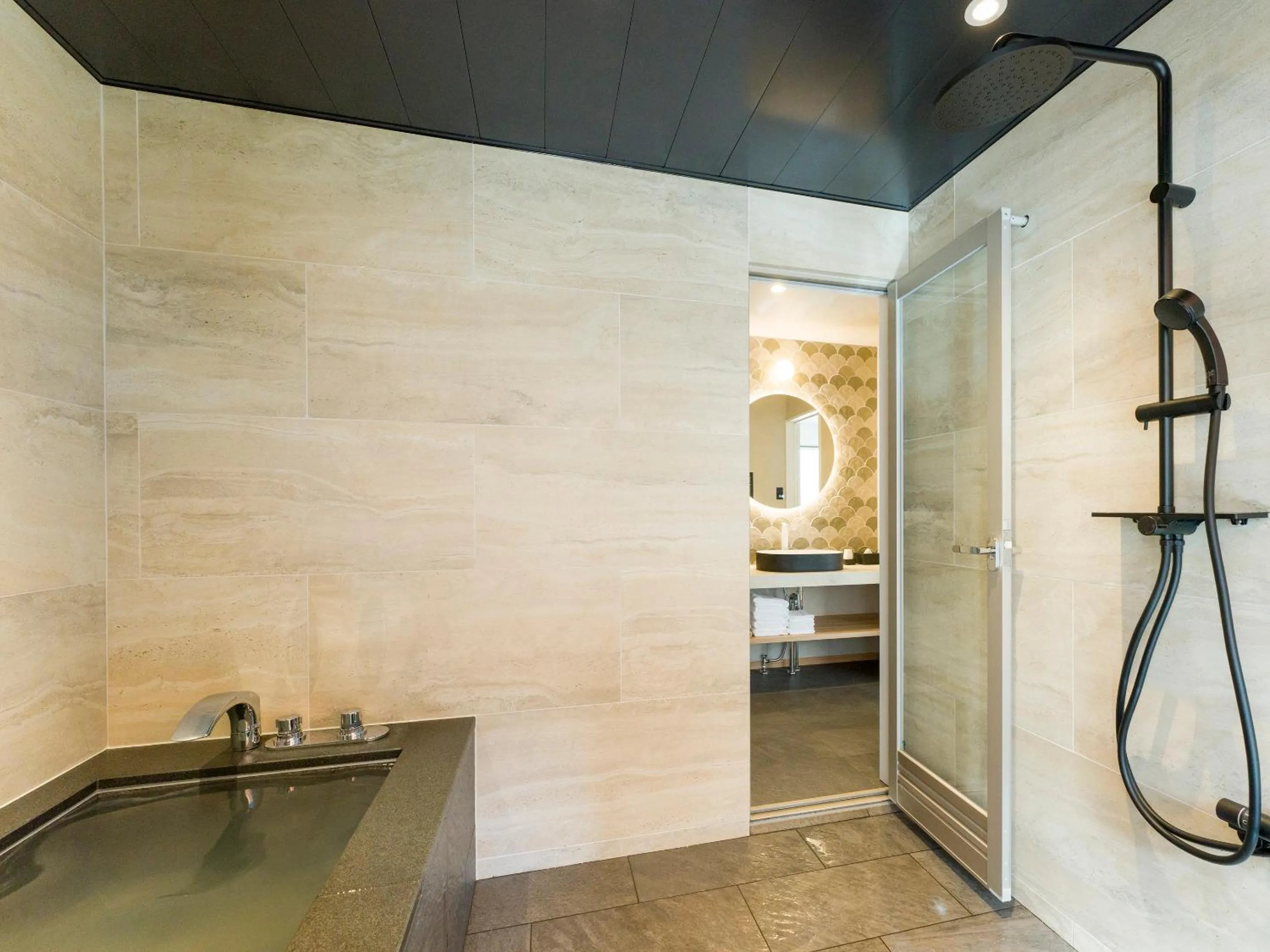 Shower in Rakuten STAY VILLA Kamogawa