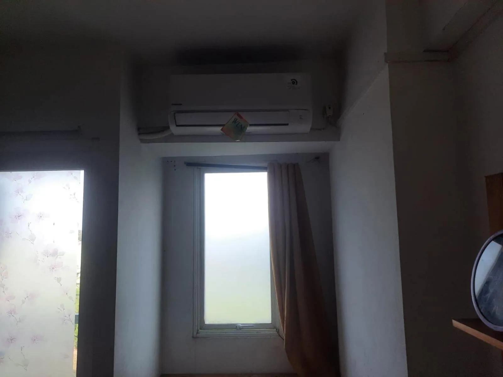 Bedroom in OYO Life 93140 Apartment Grand Sentraland By Fahri