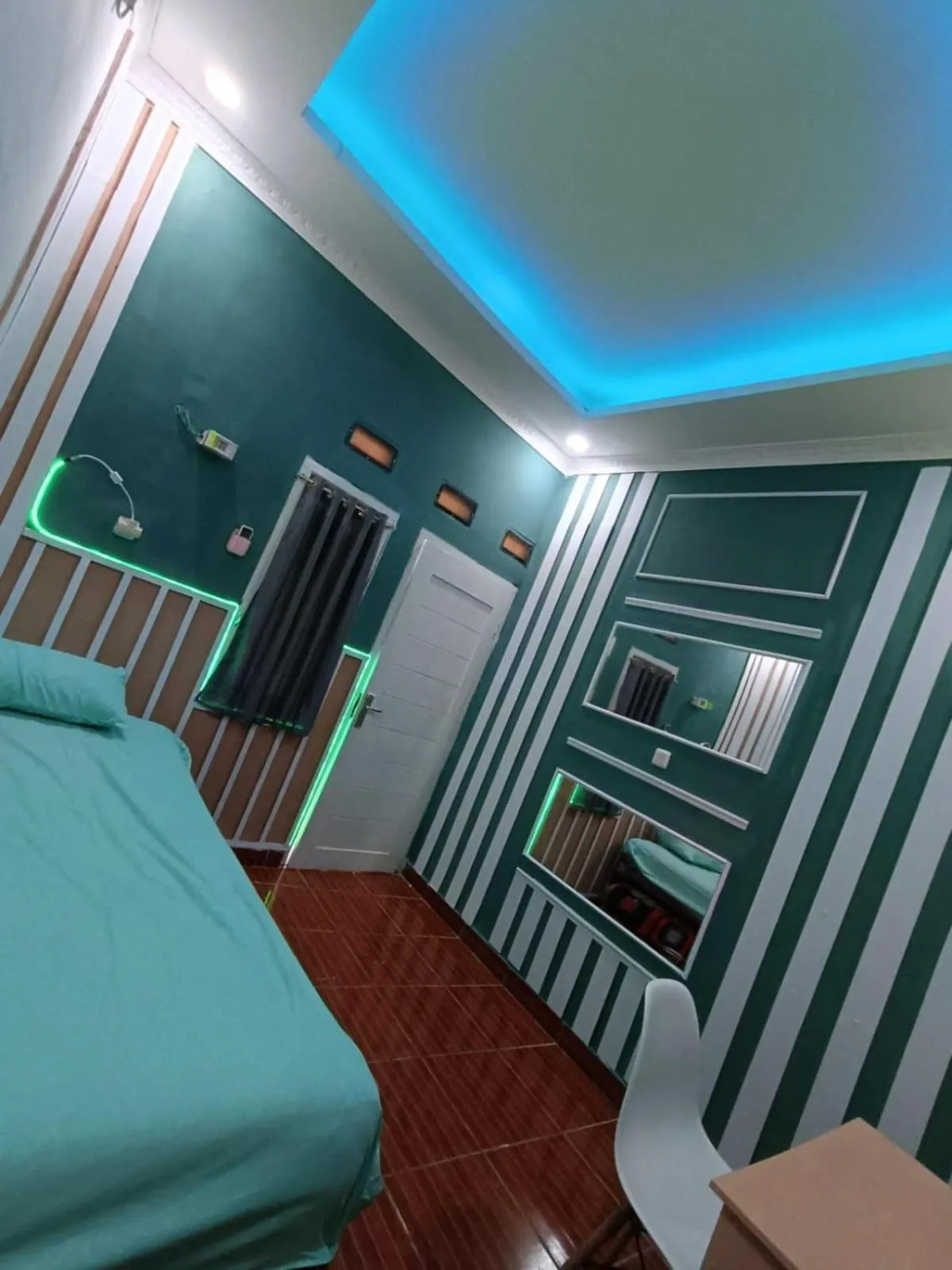 Bedroom, Bed in OYO Life 93158 Kost Asaka