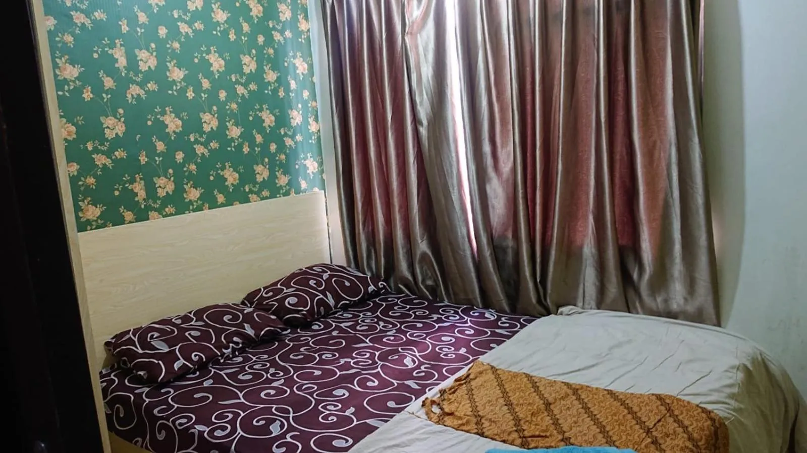 Bedroom, Bed in OYO Life 93139 Apartemen Grand Sentraland By Evi