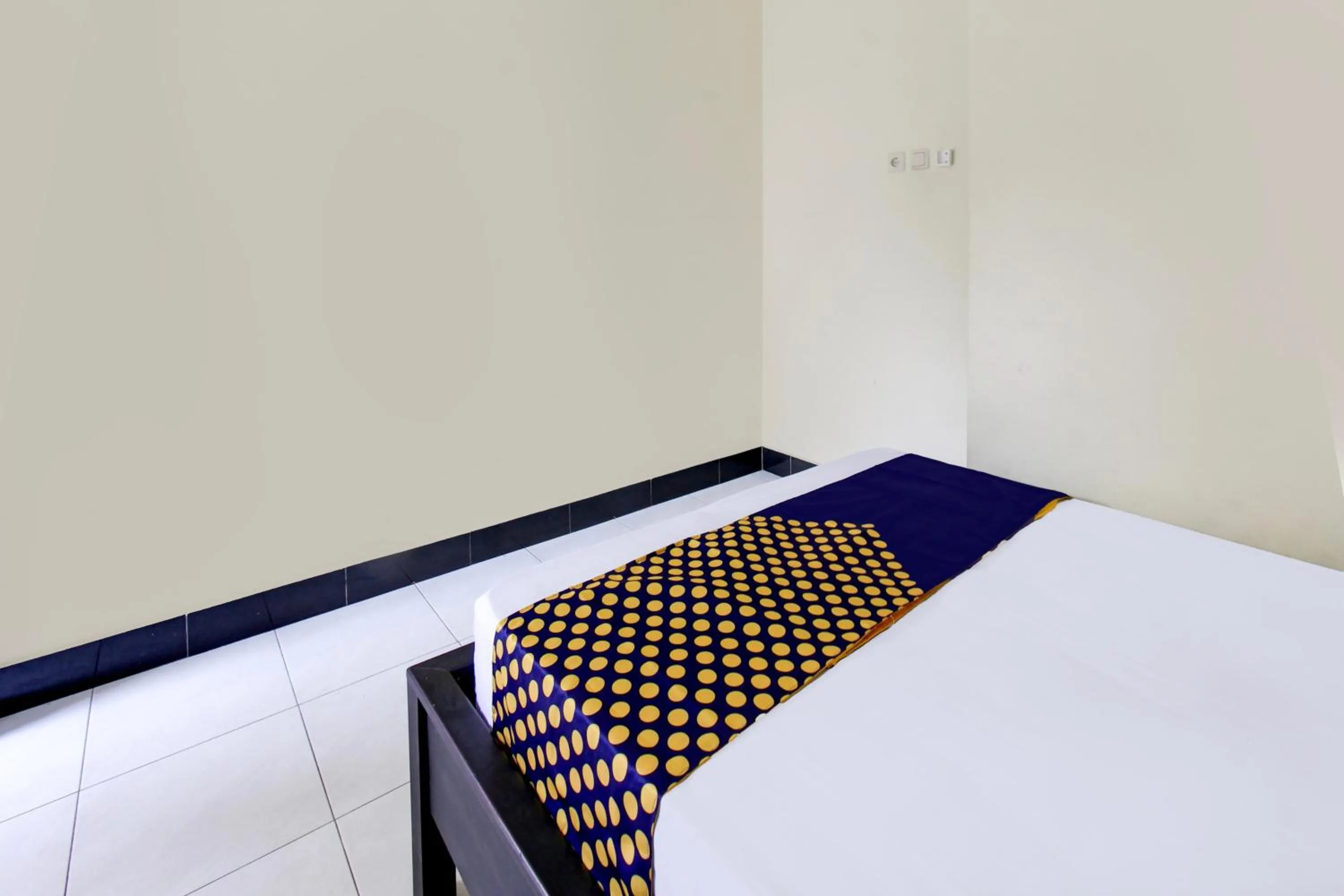 Bedroom, Bed in OYO Life 93155 Wisma Sarah