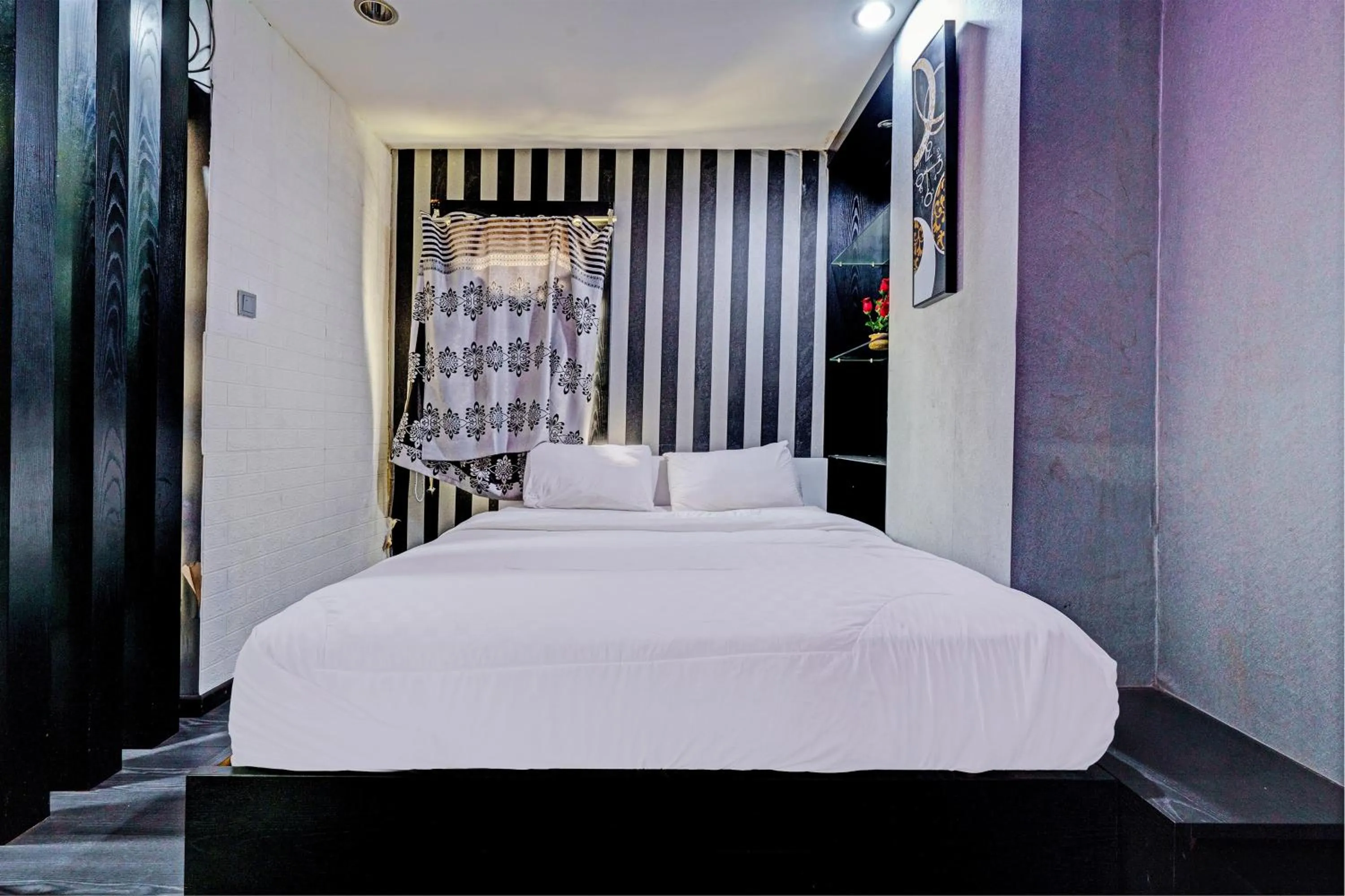 Bedroom, Bed in OYO Life 93120 Apartement Gateway Cicadas By Sarana Cipta Mahakarya