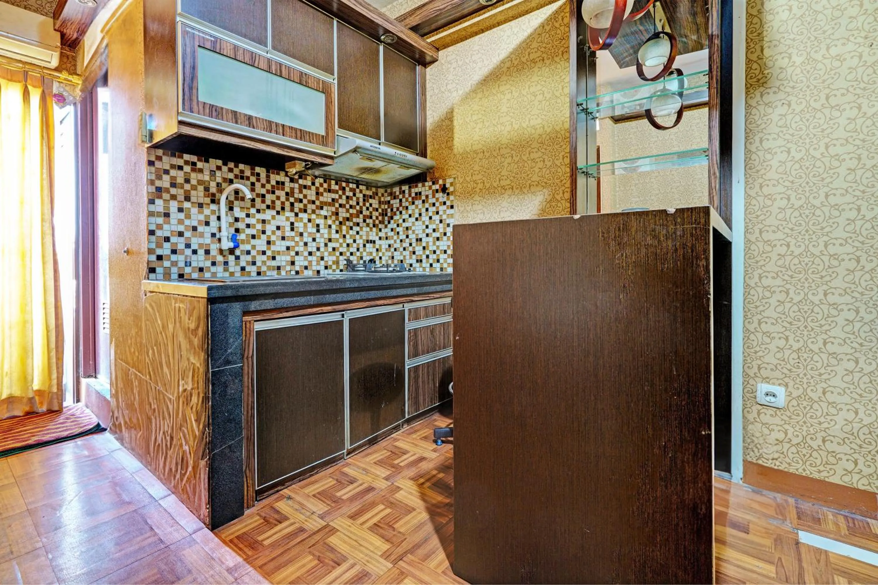 Bedroom in OYO Life 93103 Apartement Gateway Cicadas By Fikri Room