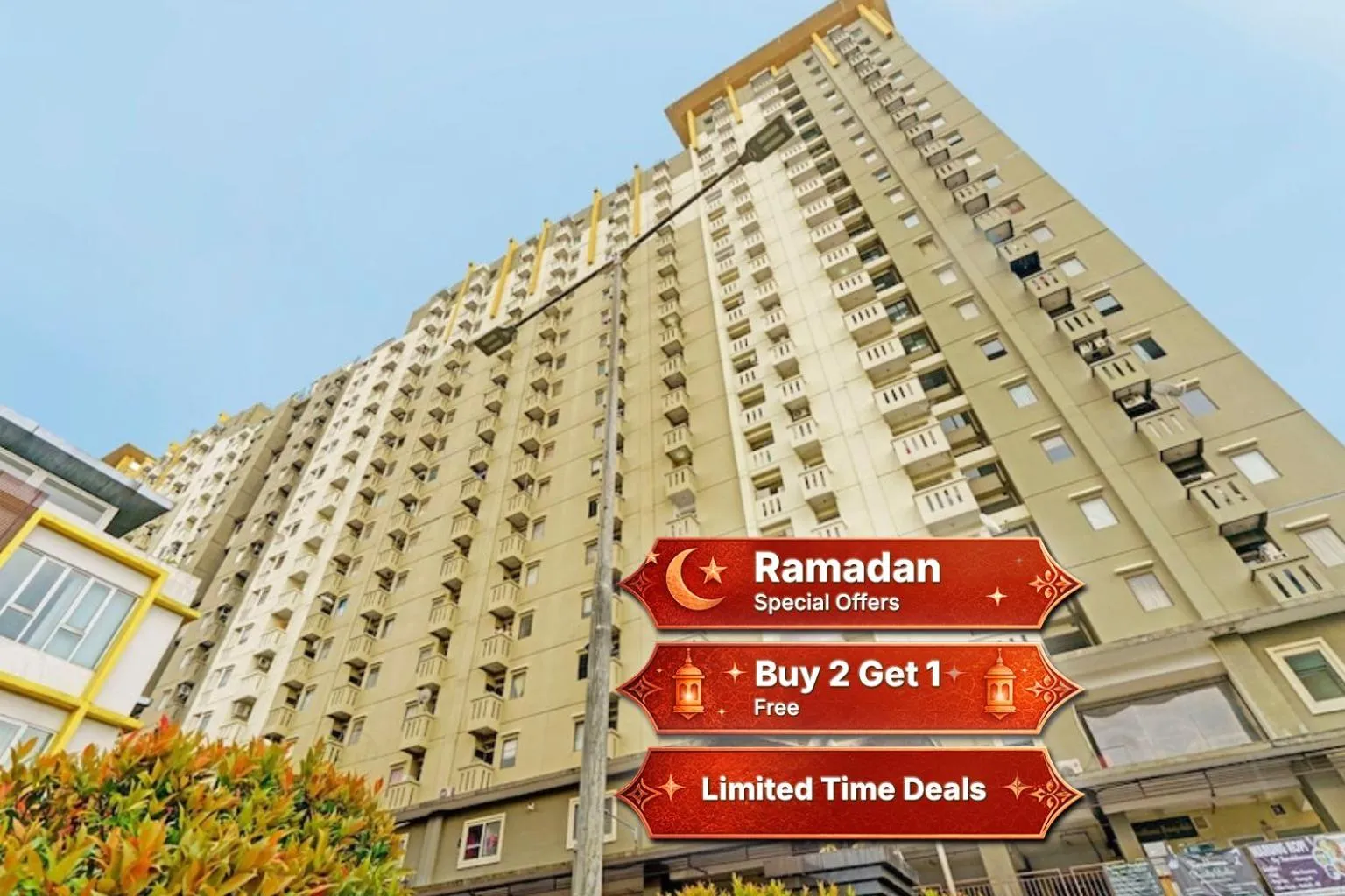 Facade/entrance in OYO Life 93103 Apartement Gateway Cicadas By Fikri Room