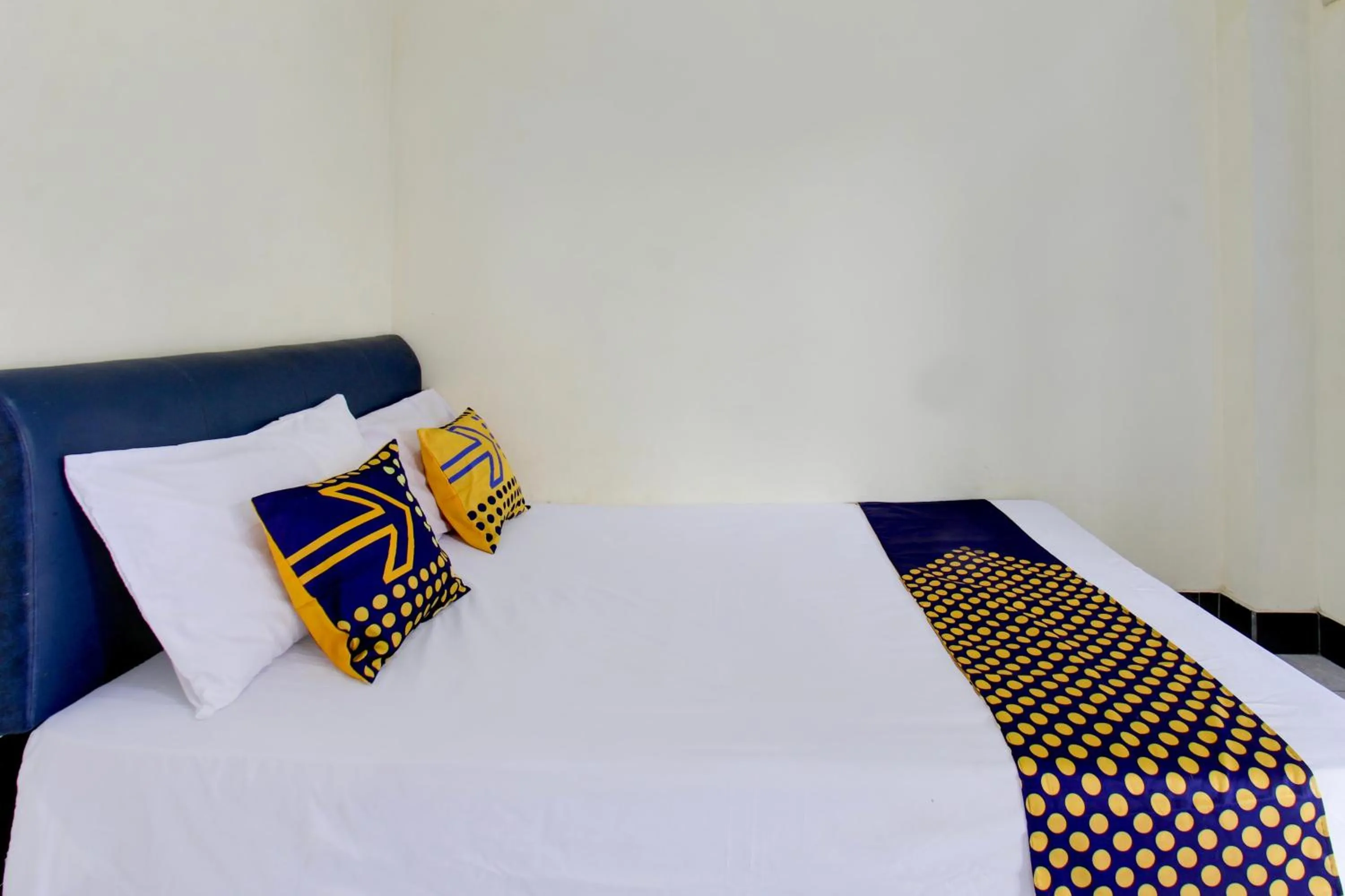 Bedroom, Bed in OYO Life 93157 Kos Kaloka