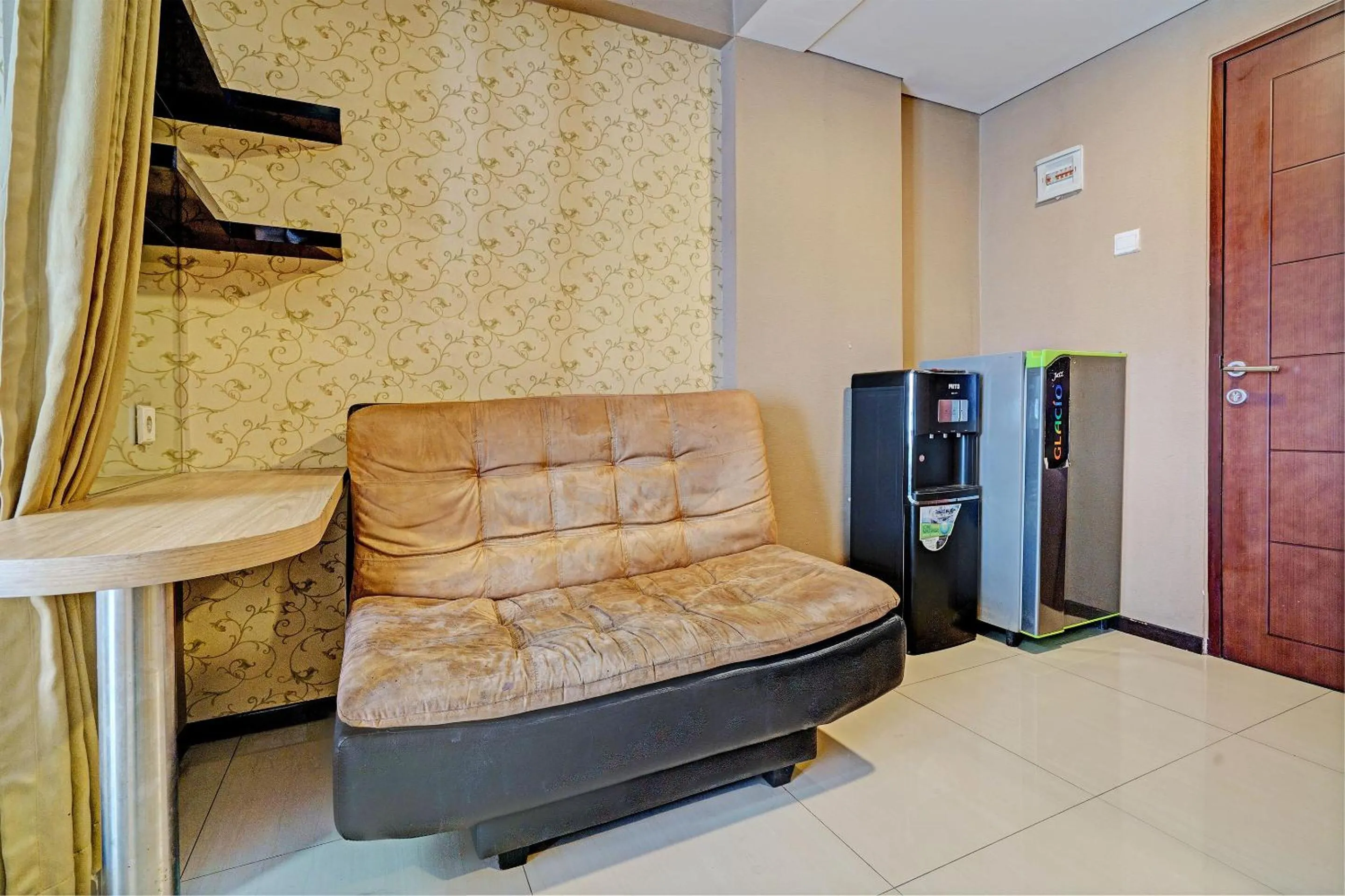 Bedroom in OYO Life 93065 Apartemen Gateway Pasteur By Glory Rent