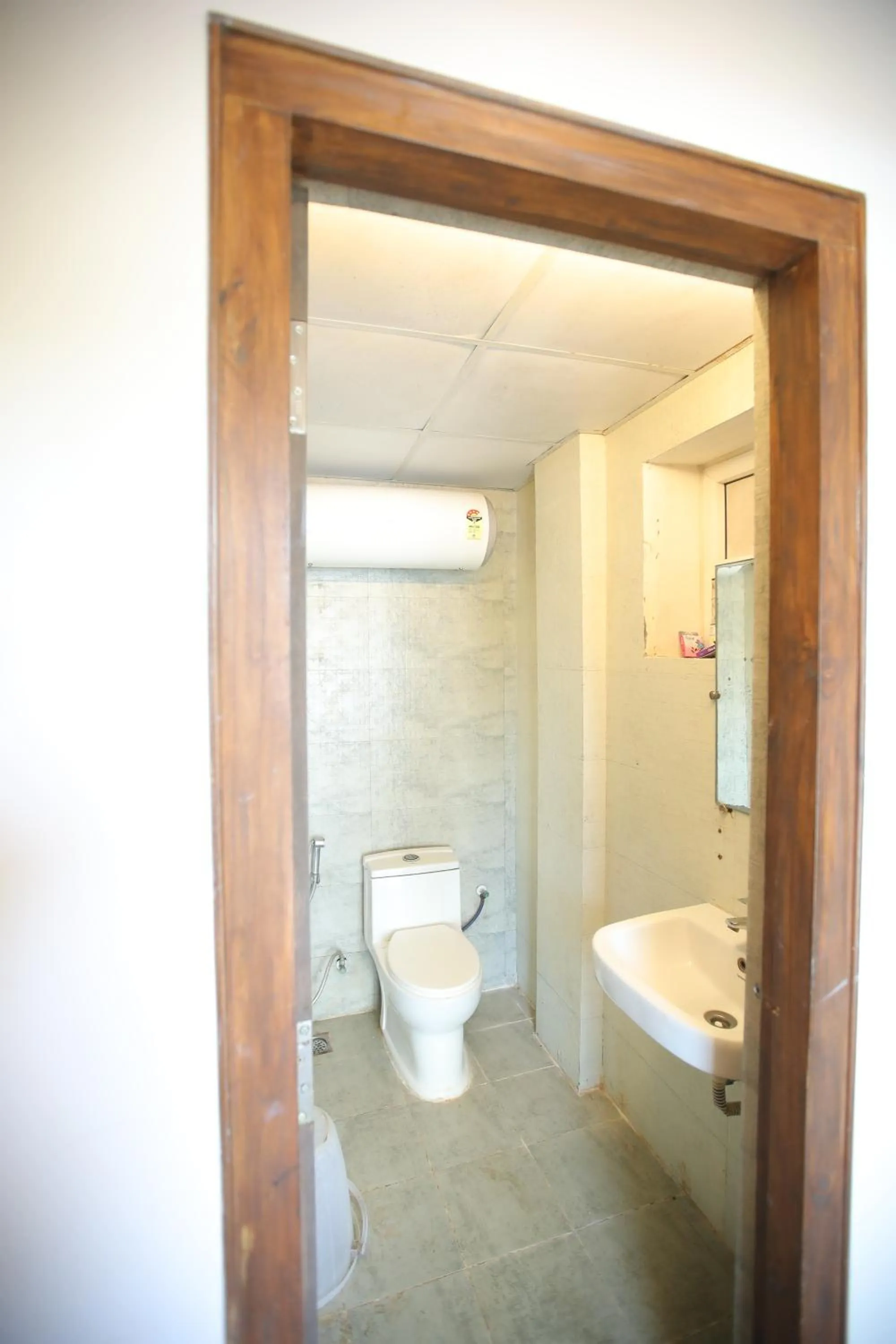 De Crown Luxury Hotel