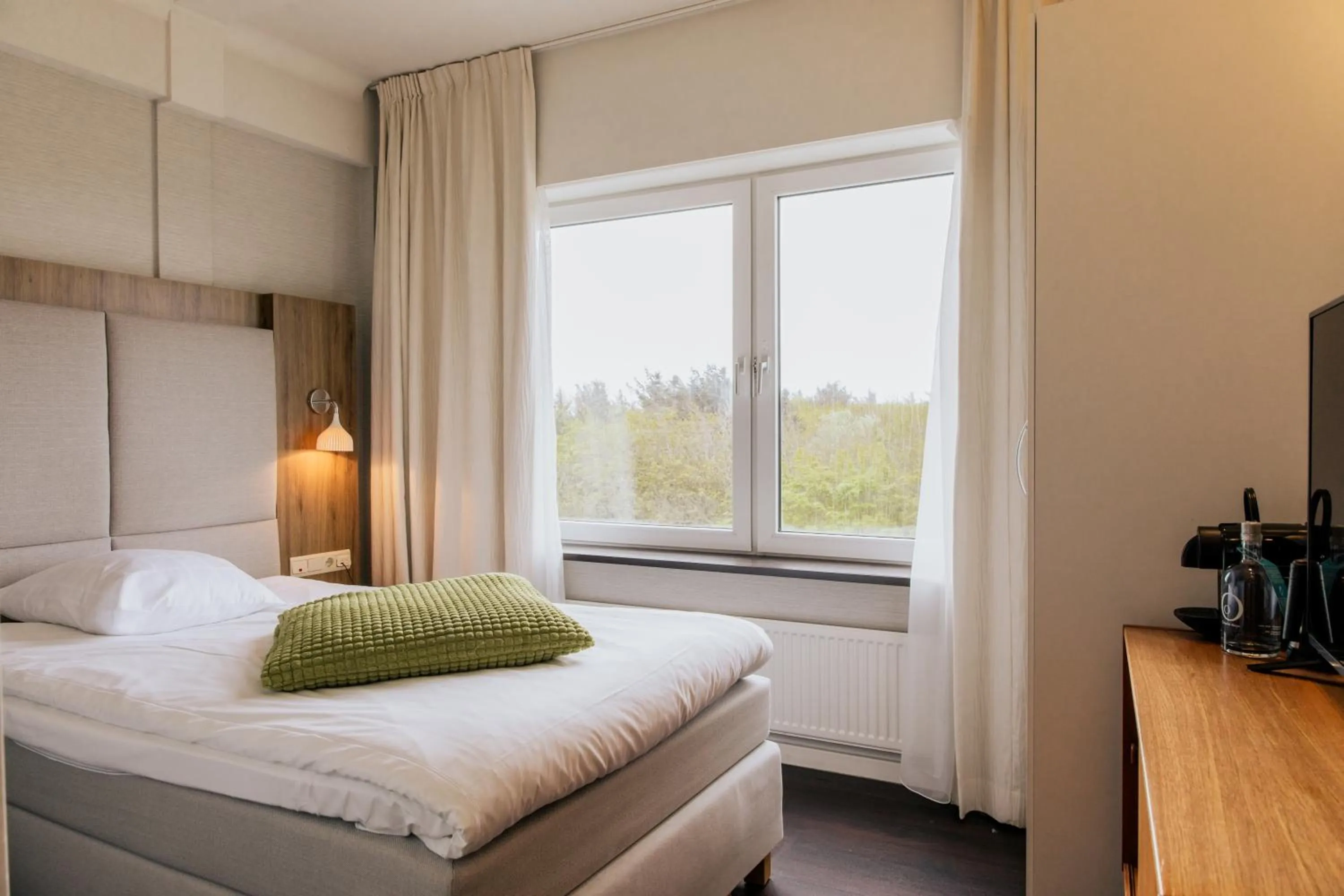 Bedroom, Bed in Grand Hotel Opduin