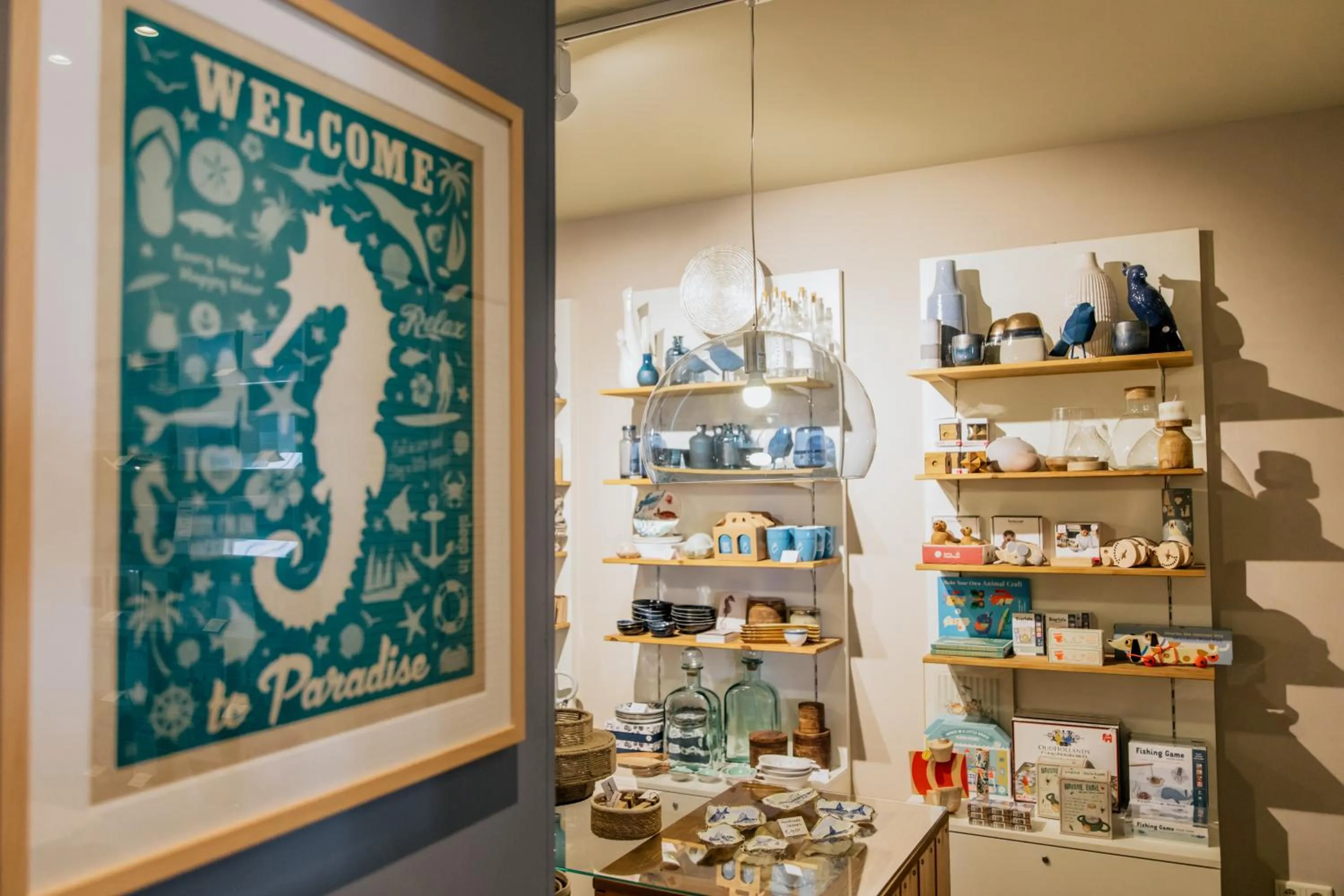 On-site shops in Grand Hotel Opduin