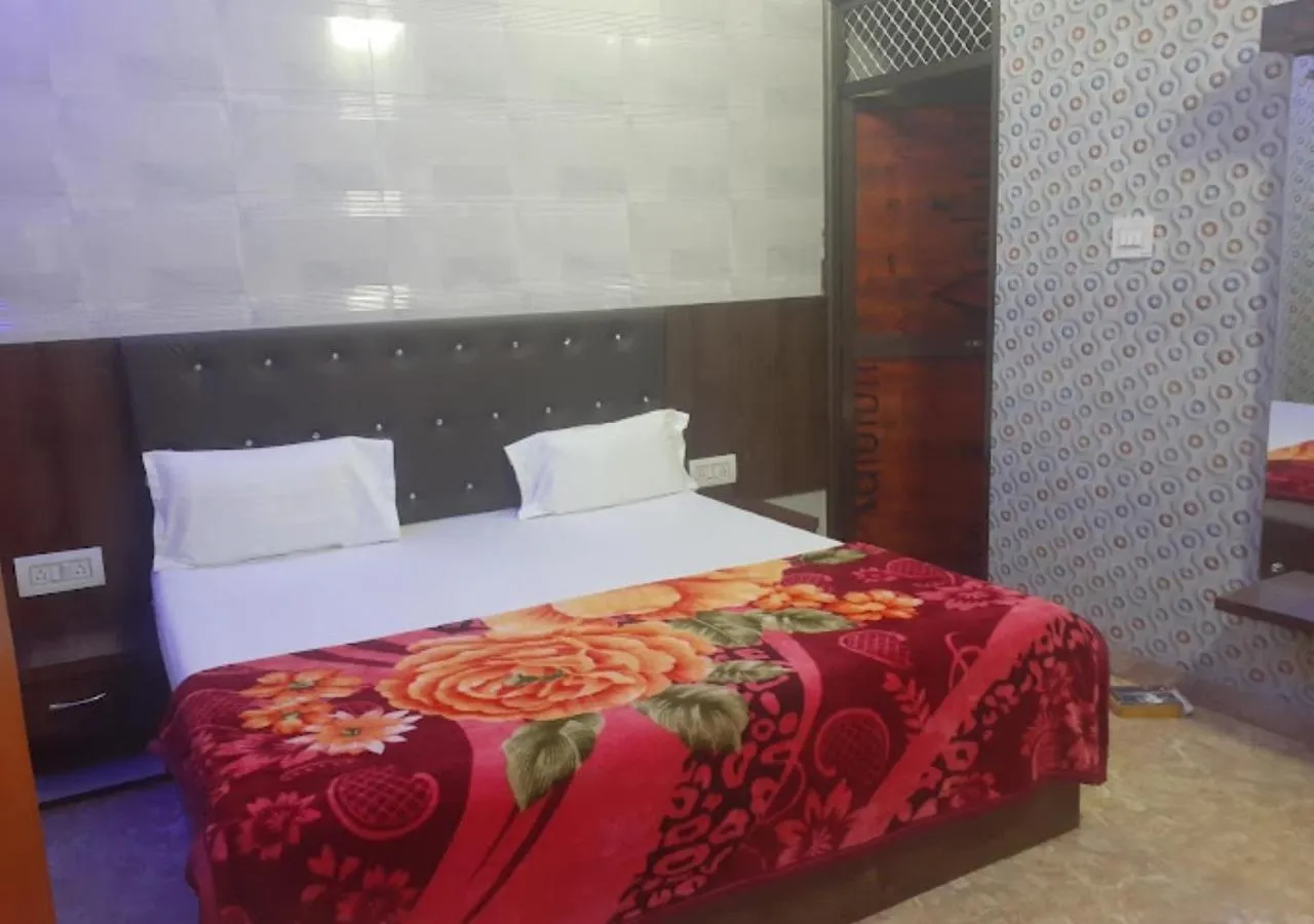 The Nirmala palace Ayodhya