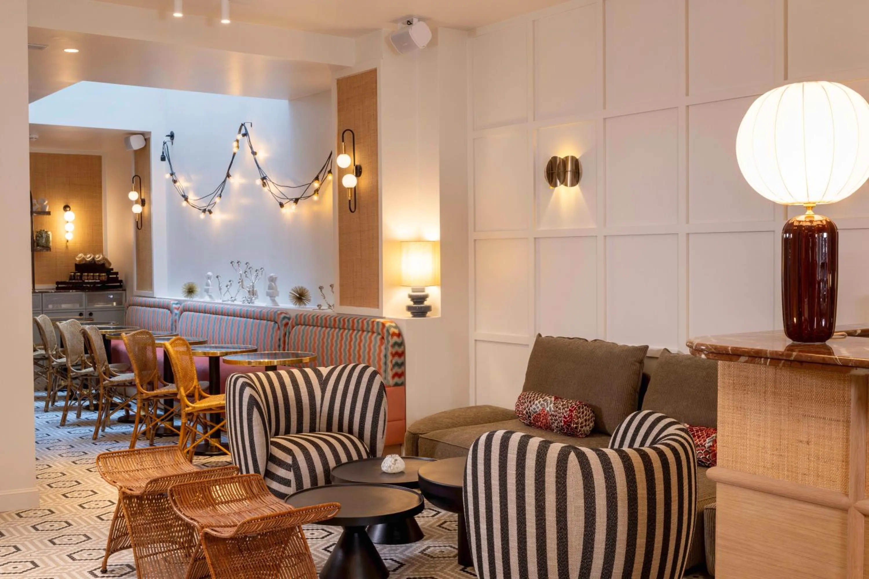 Seating area in LE CLARK HOTEL