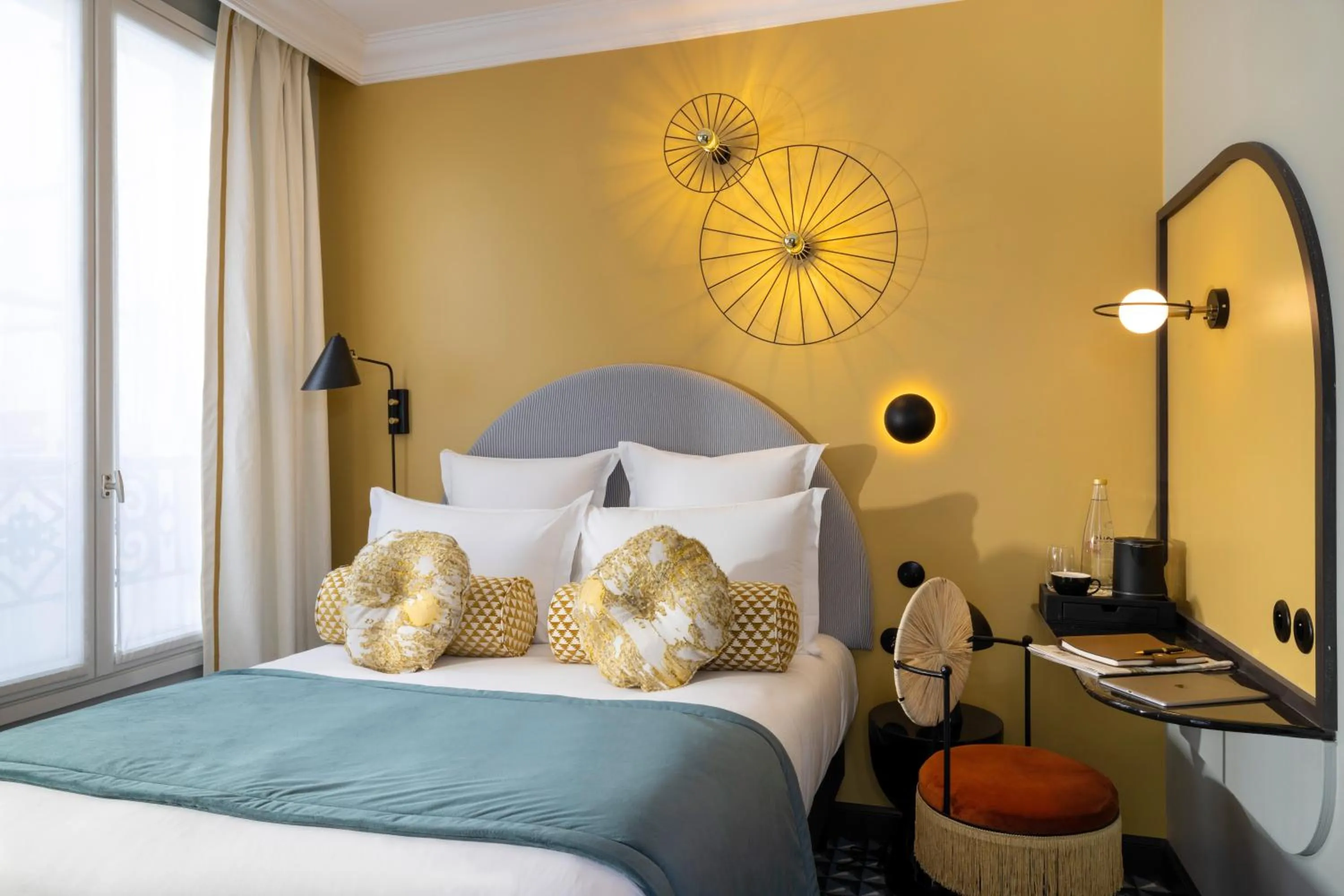 Bed in LE CLARK HOTEL