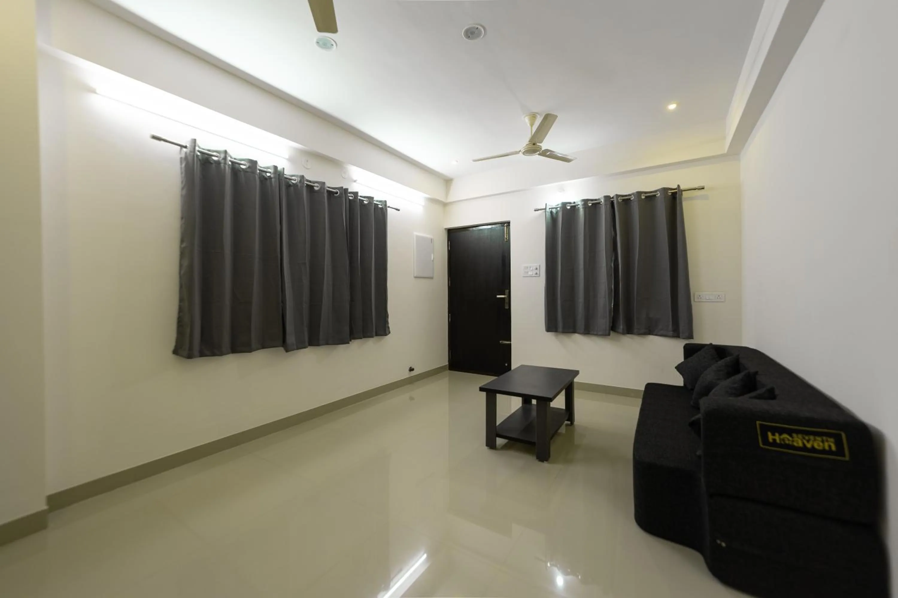 Living room in Fortune Inn